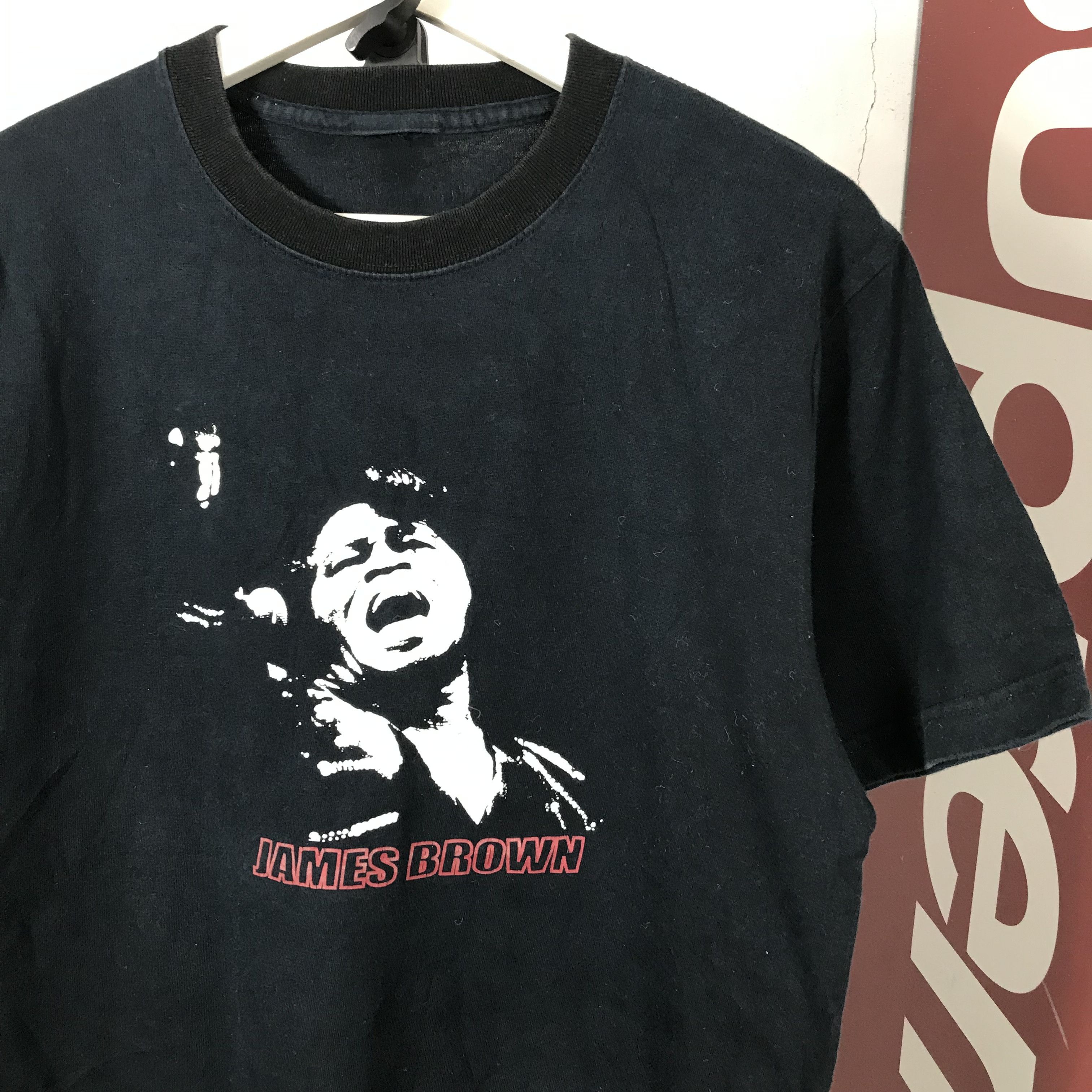 Rap Tees 90s James Brown Seven Decades of Funk World Tour Size US M / EU 48-50 / 2 - 3 Thumbnail