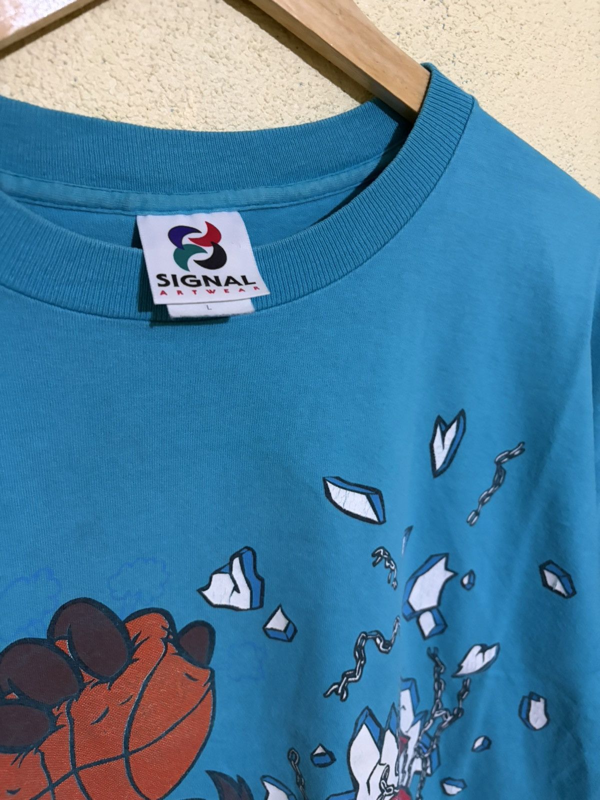 Other Looney Tunes Taz Size US L / EU 52-54 / 3 - 4 Thumbnail