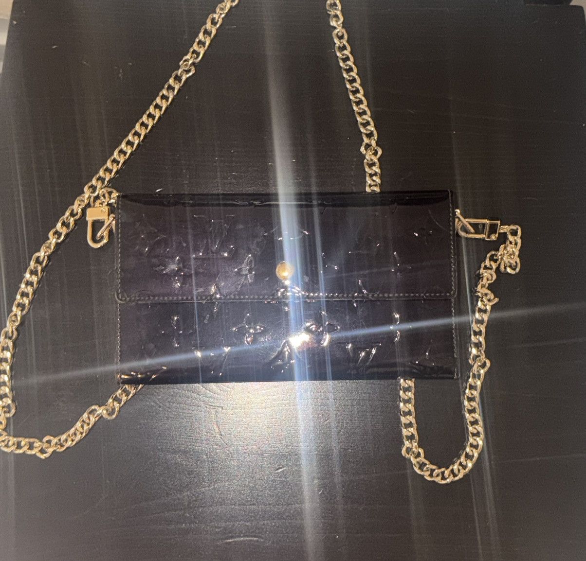 Louis Vuitton Louis Vuitton Vernise Leather Sarah Wallet Chain Crossbody Size ONE SIZE - 13 Thumbnail