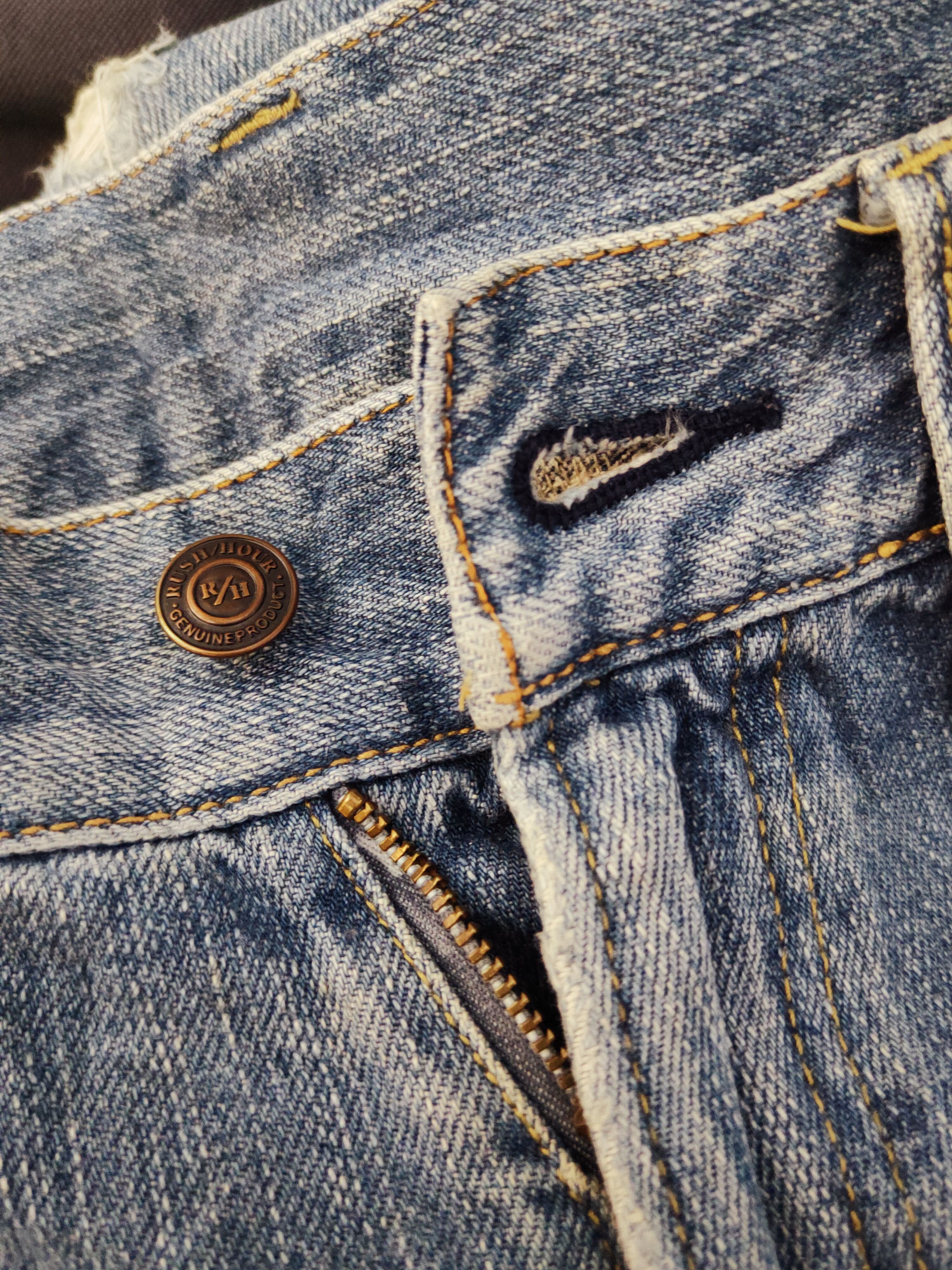 Japanese Brand × Vintage Rush Hour Blue Distressed Ripped Short Jeans Size US 33 - 13 Thumbnail