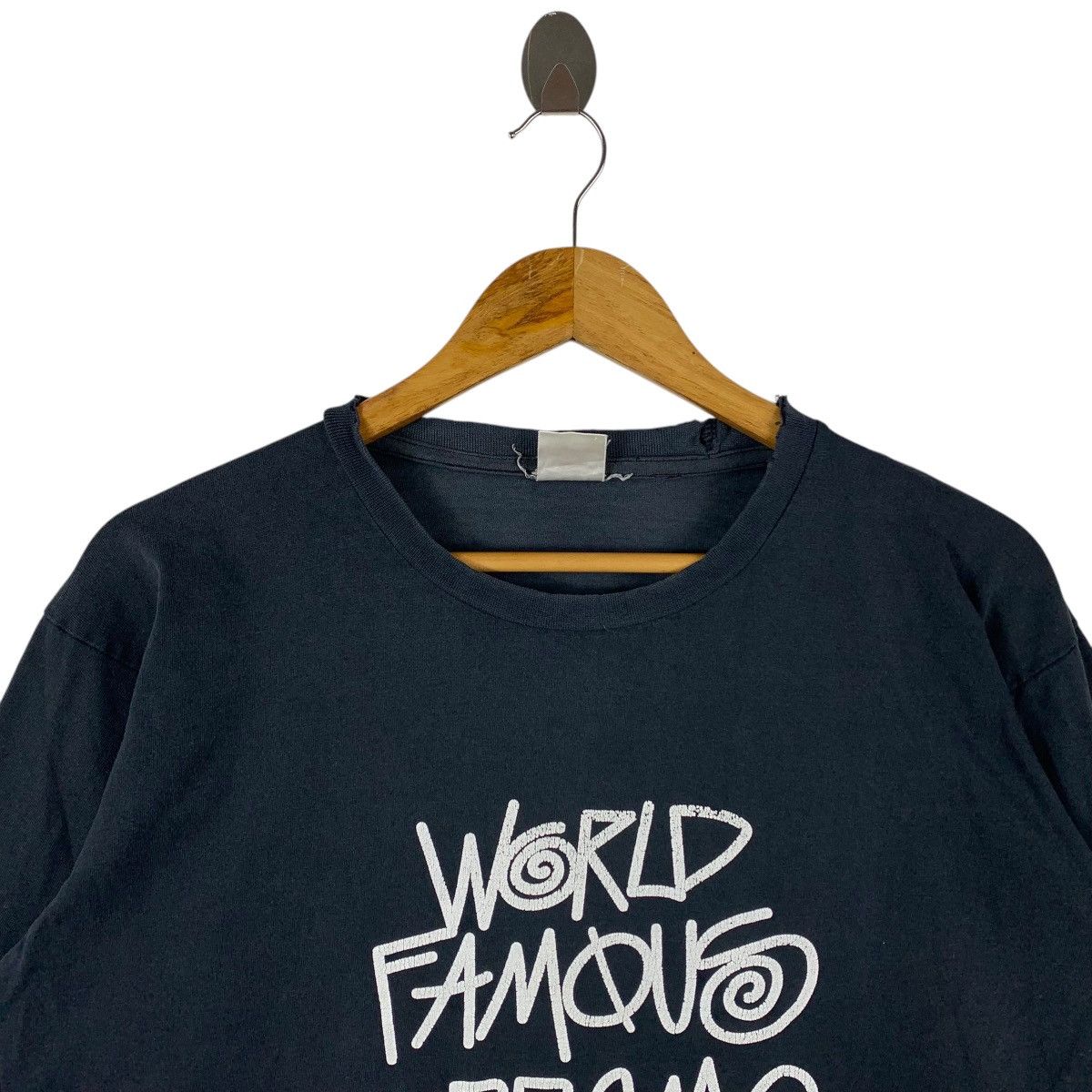 Supreme Vintage distressed SUPREME World supreme long sleeve tee Size US M / EU 48-50 / 2 - 2 Thumbnail