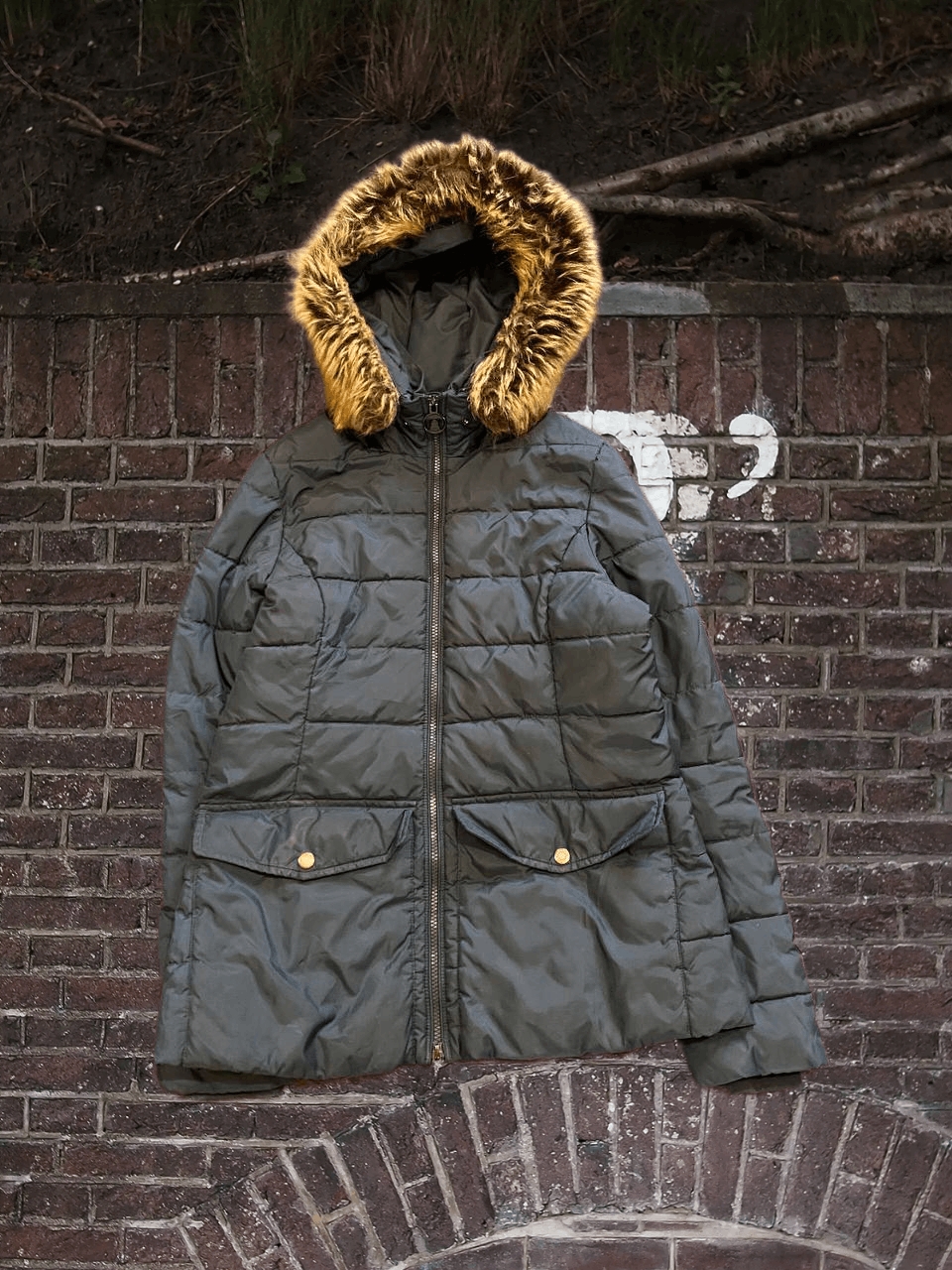Barbour Barbour Faux Fur Trim Long Puffer Jacket parka Size M / US 6-8 / IT 42-44 - 1 Thumbnail