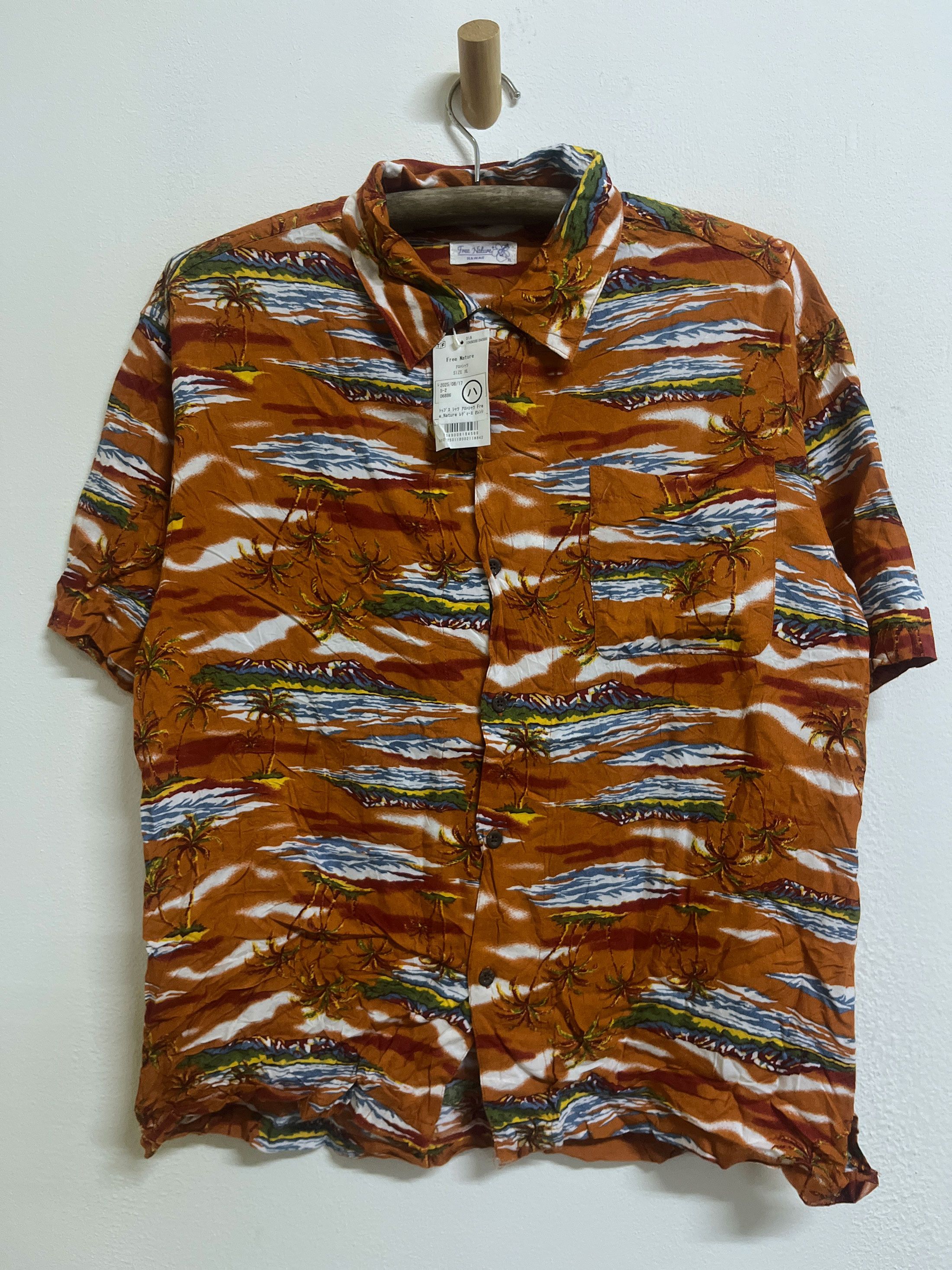 Japanese Brand Free Nature Hawaii Short Sleeve Surf Size US XL / EU 56 / 4 - 1 Thumbnail