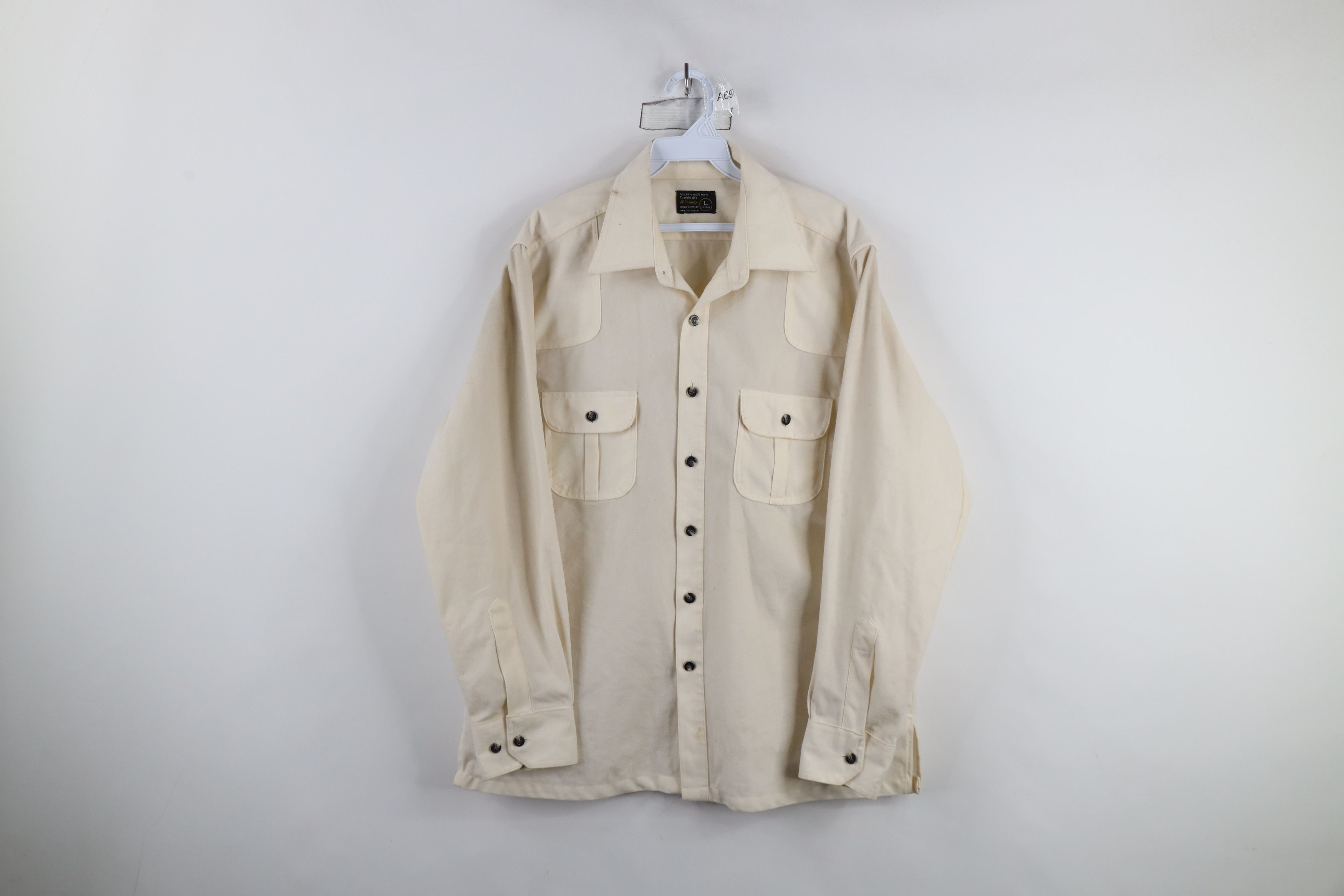 Vintage Vintage 70s Streetwear Chamois Cloth Button Shirt Cream Size US L / EU 52-54 / 3 - 1 Thumbnail