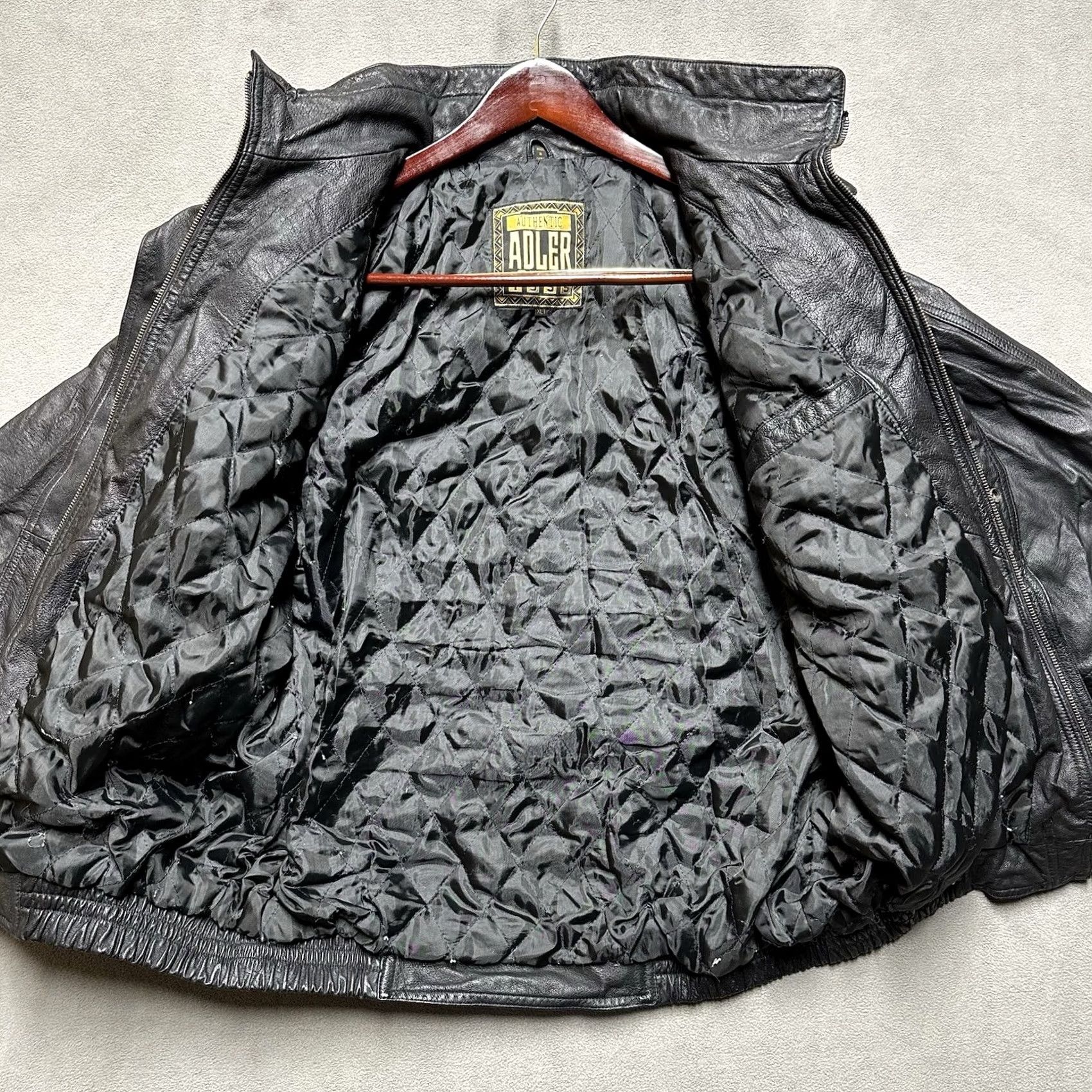 Vintage VINTAGE Adler Jacket Mens XLT Black Full Zip Pockets Quilted Bomber Leather EUC Size US XL / EU 56 / 4 - 3 Thumbnail