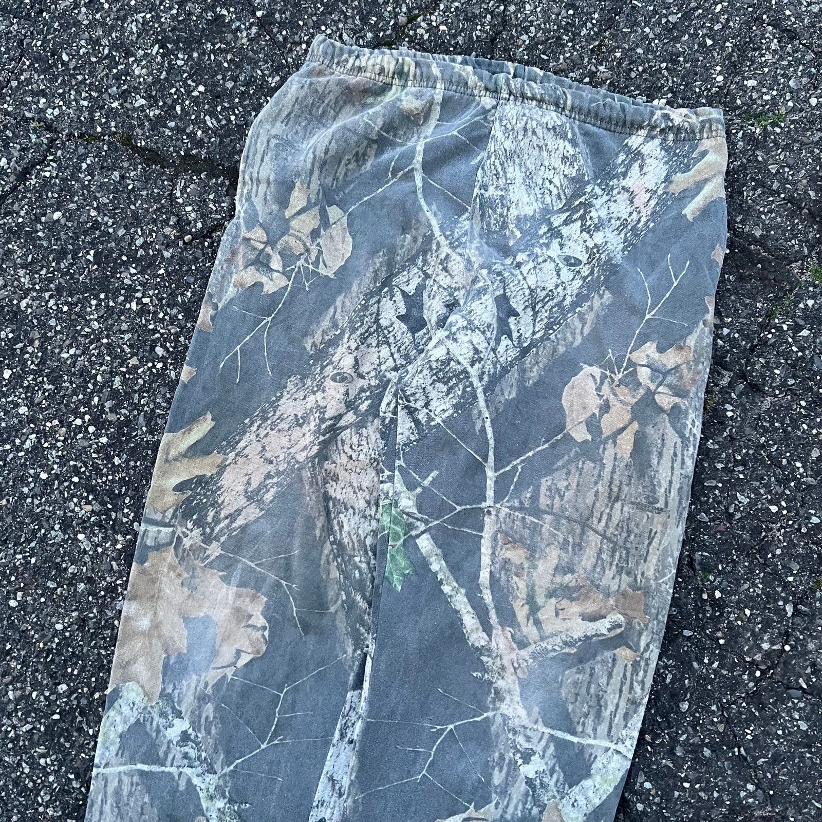 Jerzees × Vintage Vintage realtree camo jerzees essential blank sweatpants Size US 34 / EU 50 - 2 Thumbnail