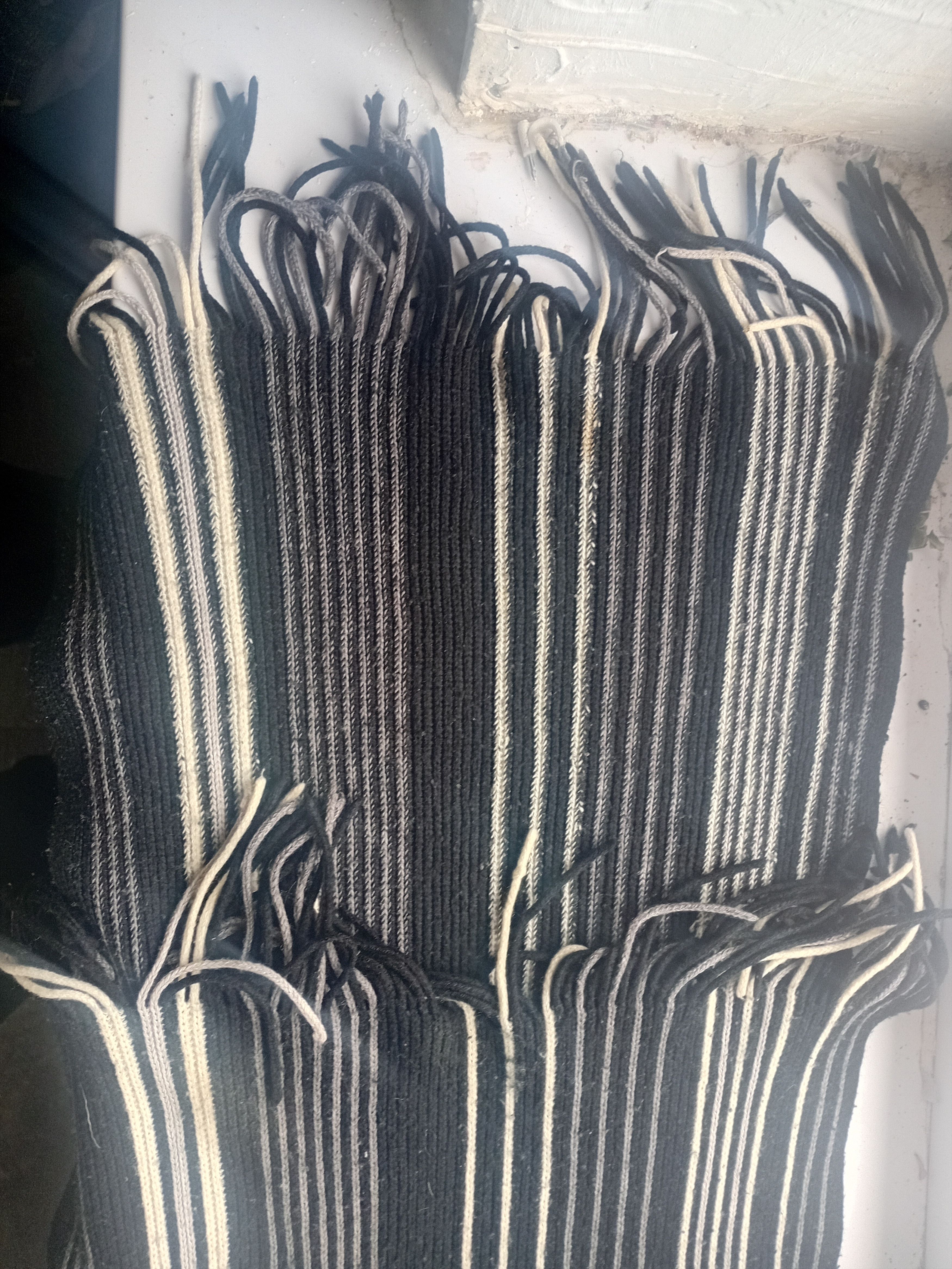 Other Vintage Striped Knitted Scarf Black & Grey Fringe Size 40 - 3 Thumbnail
