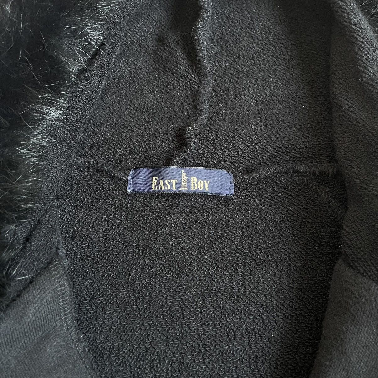 Japanese Brand Vintage Y2K East Boy Fur Hoodie Size US S / EU 44-46 / 1 - 3 Thumbnail