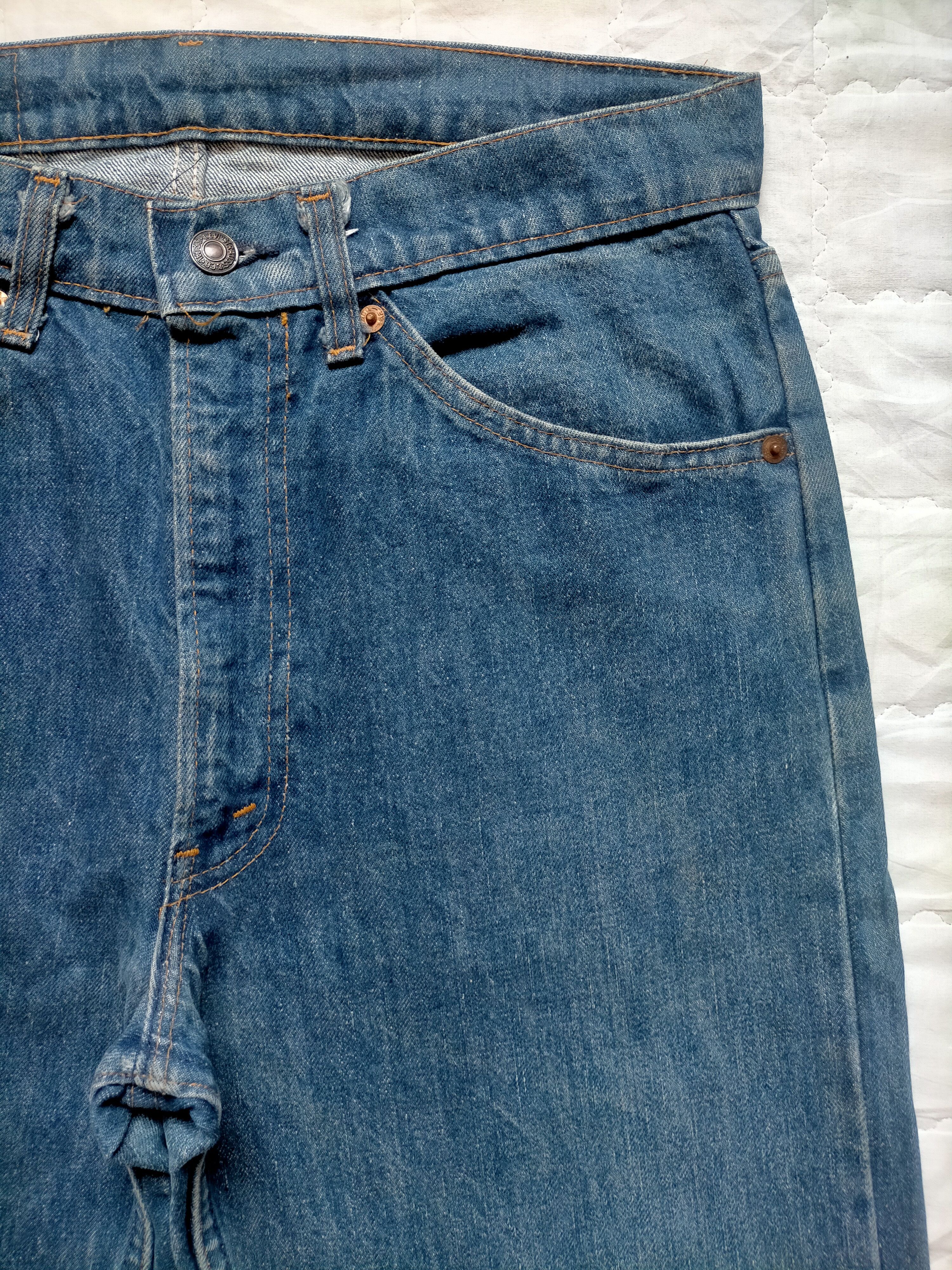 Levi's Vintage Clothing Vintage 80s Levis 505 Button Stamp No.8 Size US 31 - 7 Thumbnail