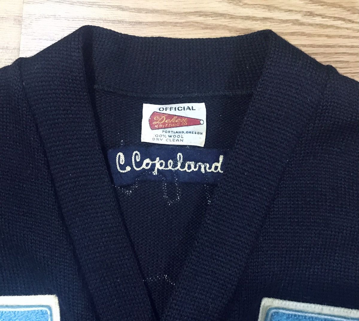 Dehen 1920 Dehen 1920 Vintage Letterman Cardigan Sweater 100% Wool Knit Size US L / EU 52-54 / 3 - 3 Thumbnail