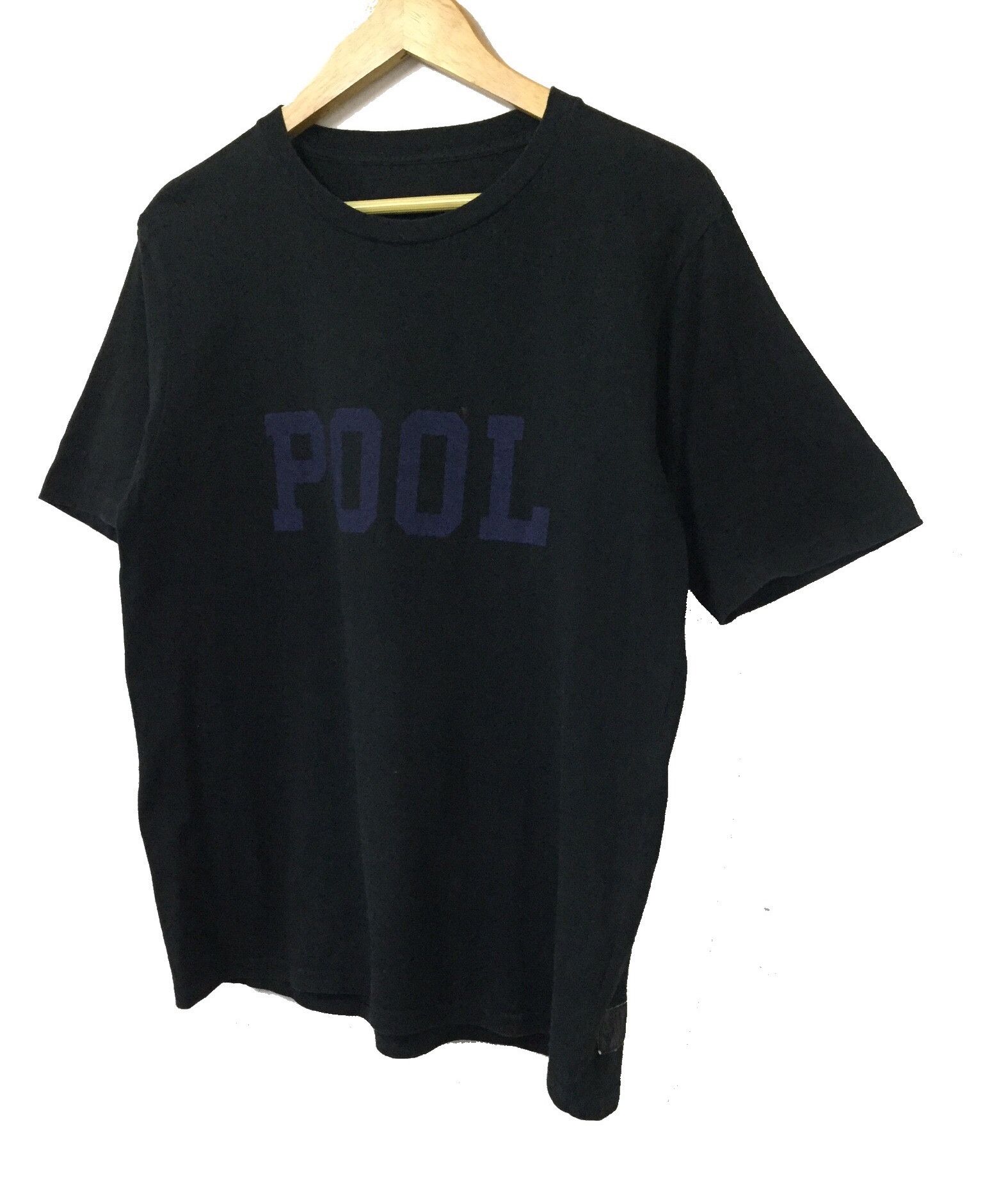 Japanese Brand THE POOL AOYAMA FRAGMENT DESIGN BY HIROSHI FUJIWARA TSHIRT Size US M / EU 48-50 / 2 - 2 Thumbnail