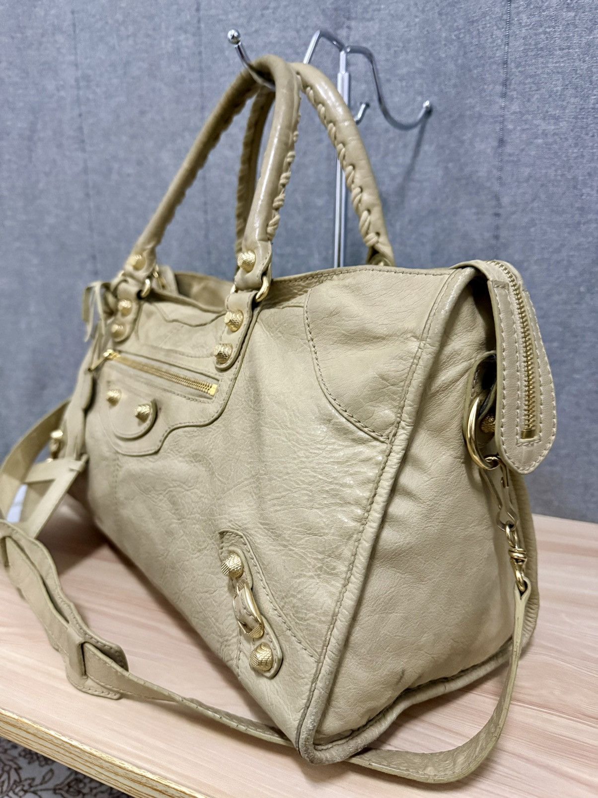 Balenciaga 2000s Balenciaga Part Time "Giant 21 Gold Studded Size ONE SIZE - 6 Thumbnail
