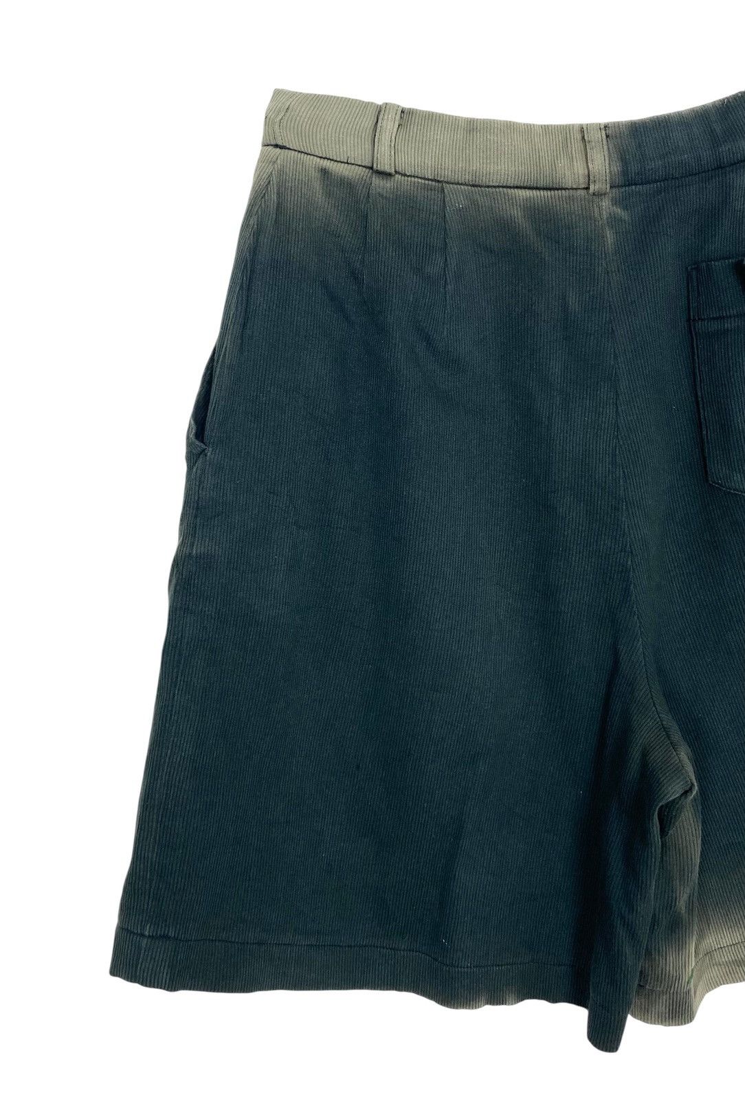 Christian Dior Monsieur Rare‼️ Vintage Christian Dior Sport Sunfaded Short Pants Size US 27 - 6 Thumbnail