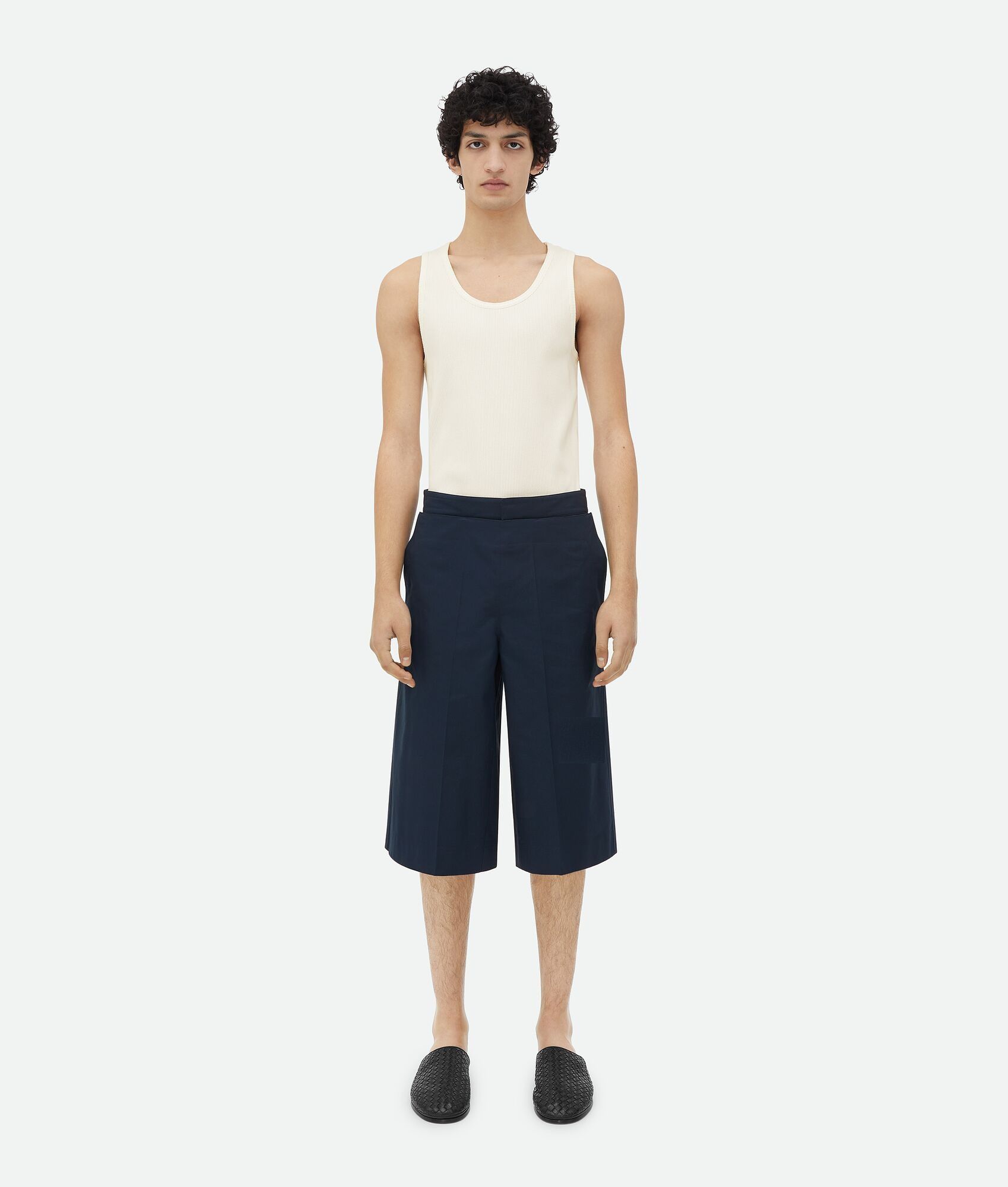 Bottega Veneta o1w1db10825 Compact Cotton Shorts in Wave Size US 40 / EU 56 - 6 Thumbnail