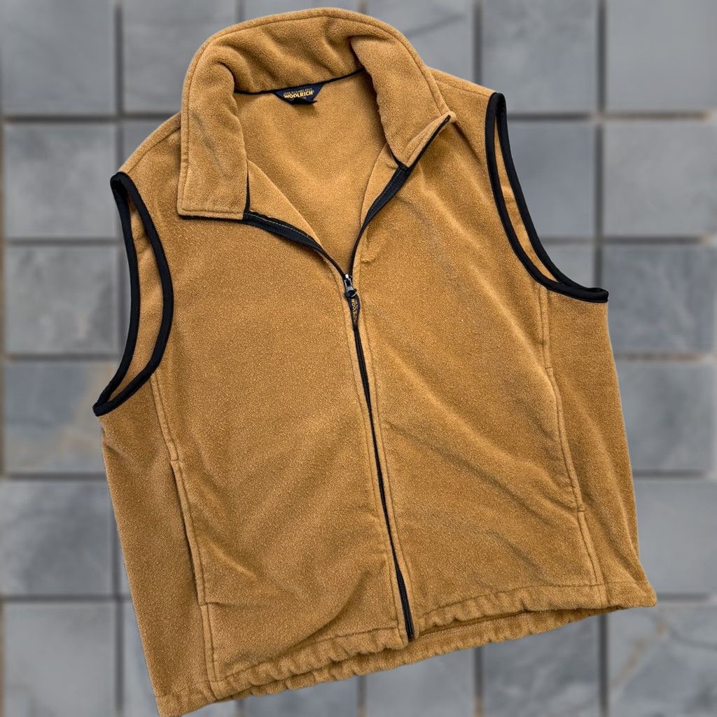 Vintage VINTAGE Woolrich Vest Mens Large Carmel Brown Fleece Full Zip Lightweight Outdoors Gorp Size US L / EU 52-54 / 3 - 1 Thumbnail