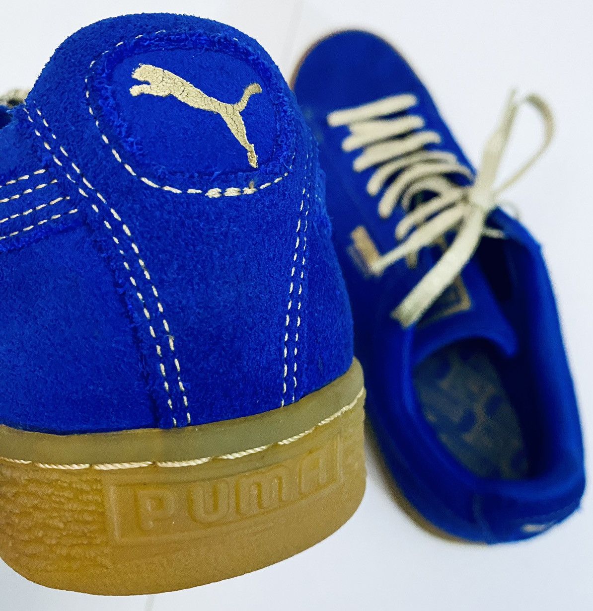 Puma Puma Suede Classic XXI Royal Blue Gum Sole Electric Gold New Size US 7.5 / EU 40-41 - 11 Thumbnail