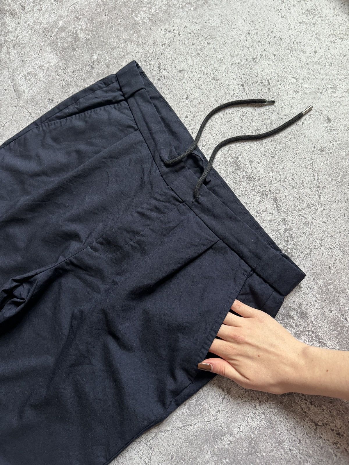 Suitsupply Suitsupply Ames Pleat Wool Pants Size US 34 / EU 50 - 2 Thumbnail