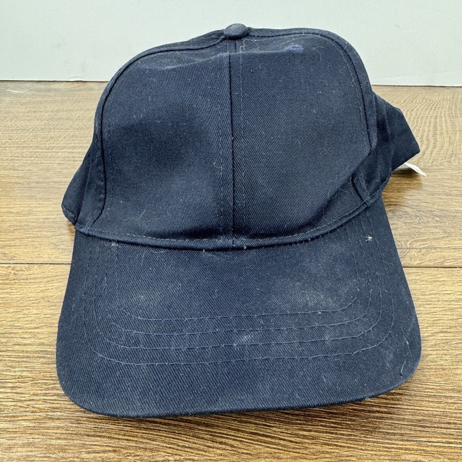 Other Plain Black Hat Adjustable Adult Size Hat Cap Baseball Hat Size ONE SIZE - 3 Thumbnail