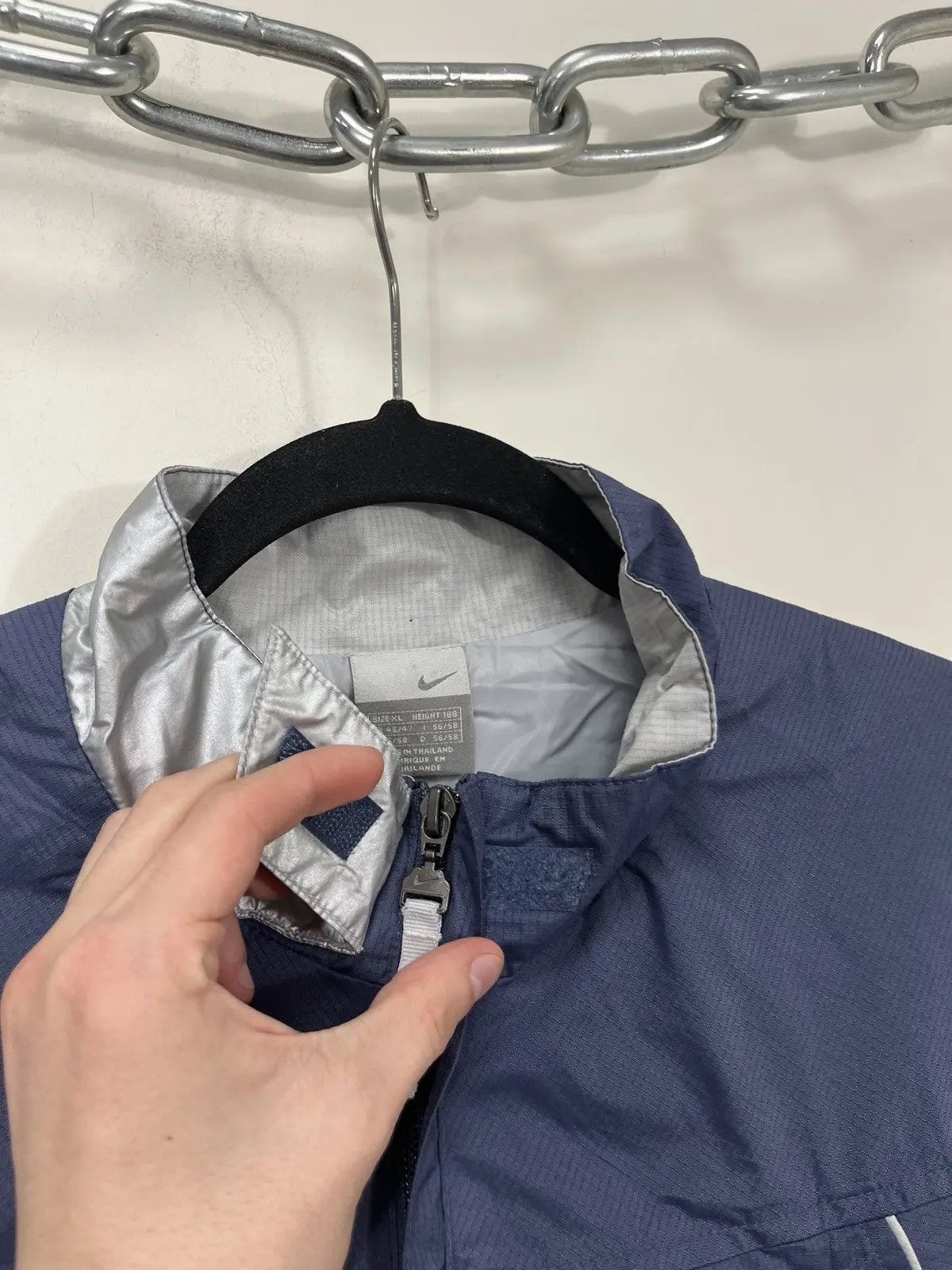 Nike × Vintage Vintage Nike Y2K Reflective Swoosh Hype Zip Nylon Jacket Size US XL / EU 56 / 4 - 4 Thumbnail