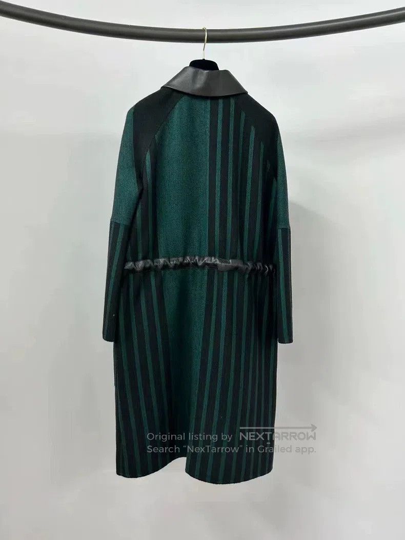 Hermes Hermes Black and green striped print cashmere coat Size XS / US 0-2 / IT 36-38 - 2 Thumbnail