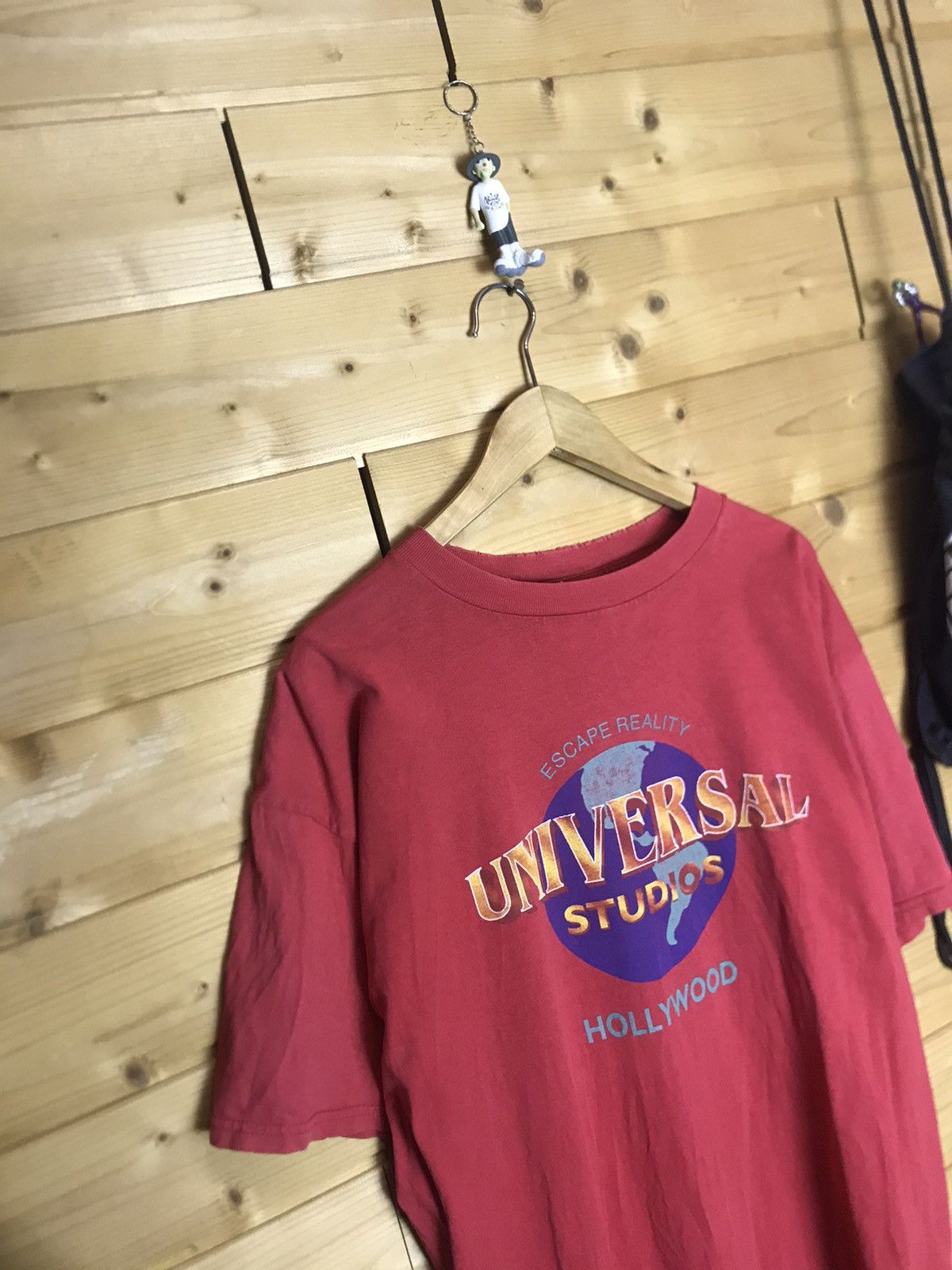 Vintage Vintage Universal Studios Hollywood escape reality t-shirt Size US XL / EU 56 / 4 - 2 Thumbnail