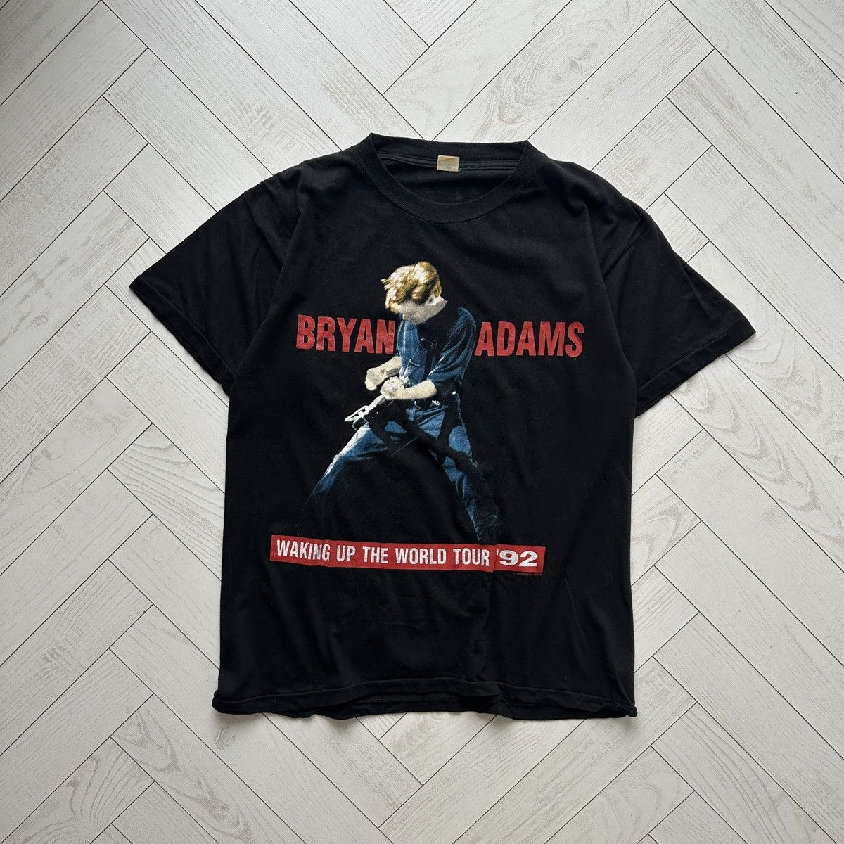 Band Tees Vintage 90s Bryan Adams Waking Up The World tour tee Giant Size US XL / EU 56 / 4 - 1 Thumbnail