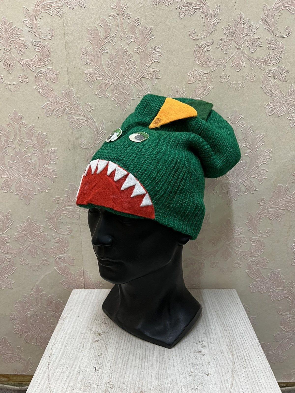 Vintage Dinasour T rex Custom Beanie Hats Size ONE SIZE - 3 Thumbnail