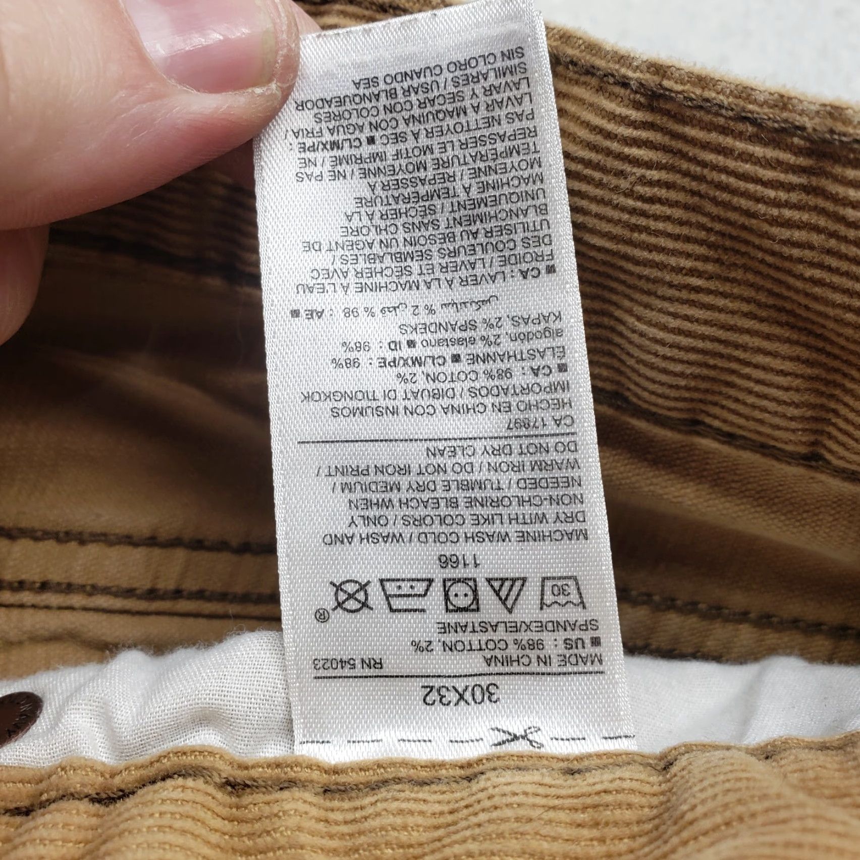Old Navy OLD NAVY Slim Corduroy Pants Adult Men Tan Carmel Tone 30 X 32 Size US 30 / EU 46 - 5 Thumbnail