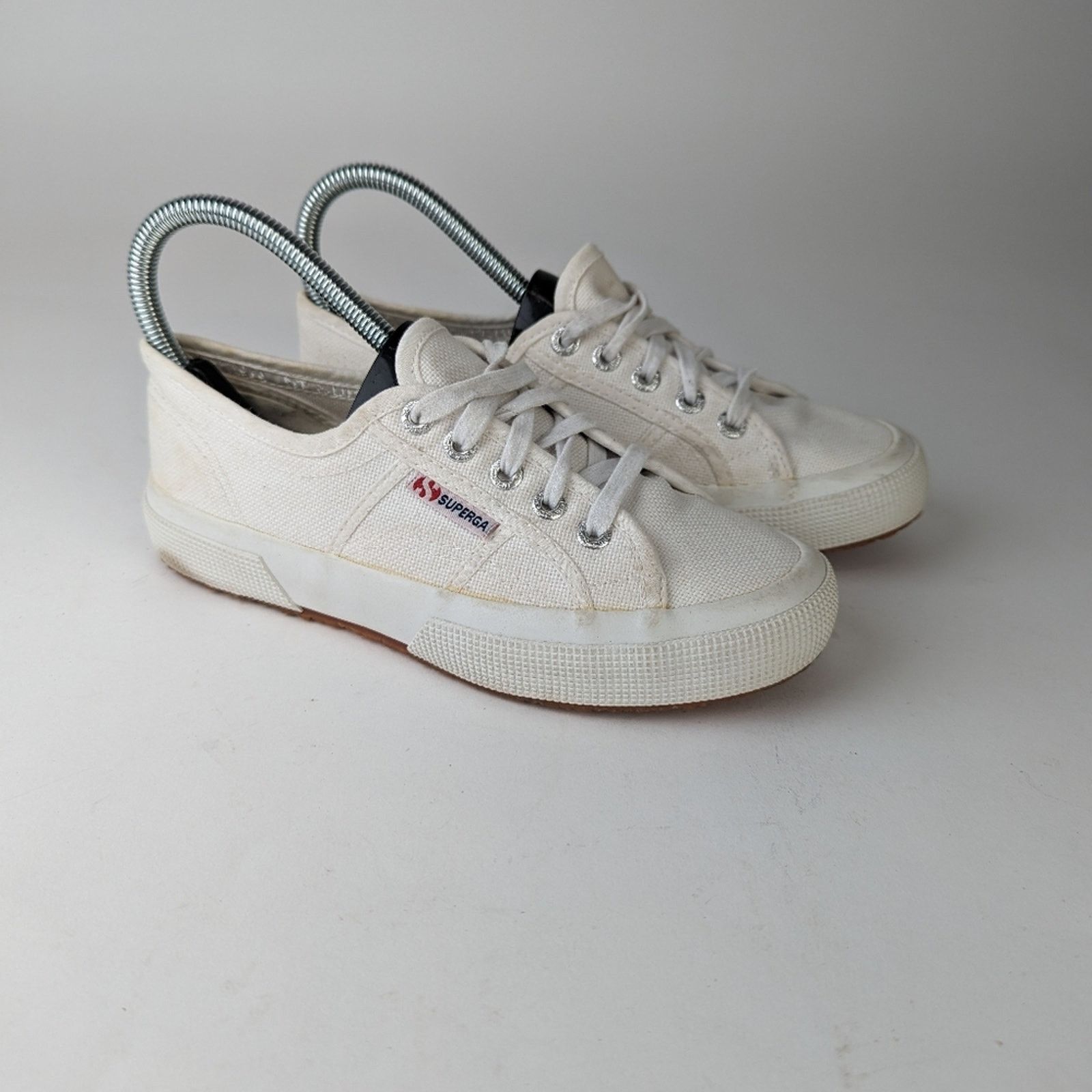 Superga Superga Classic White Lace Up - 6 Size US 6 / IT 36 - 9 Thumbnail