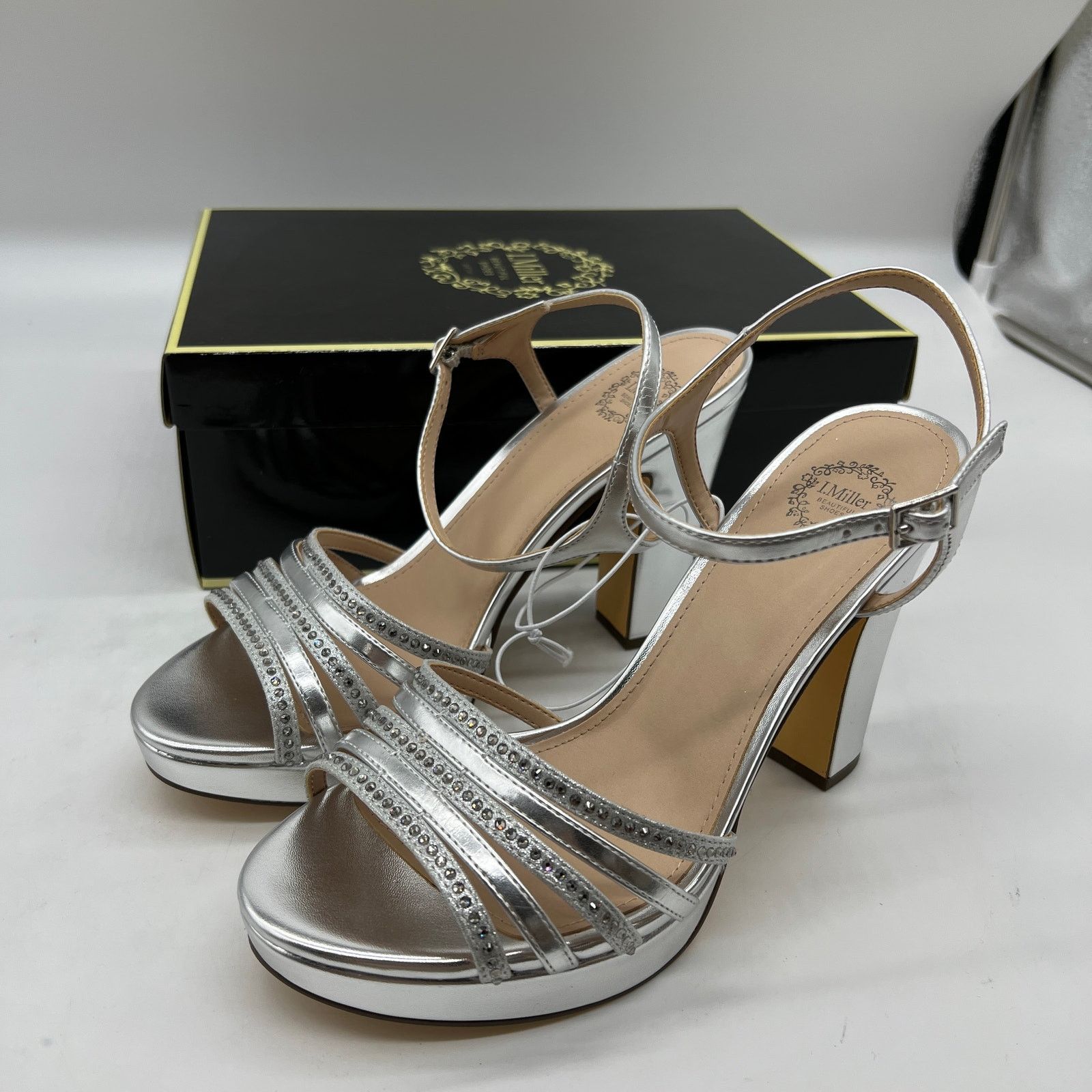 Other I. Miller Womens Sylas Heeled Sandals Silver Size 8.5 Size US 8.5 / IT 38.5 - 2 Thumbnail