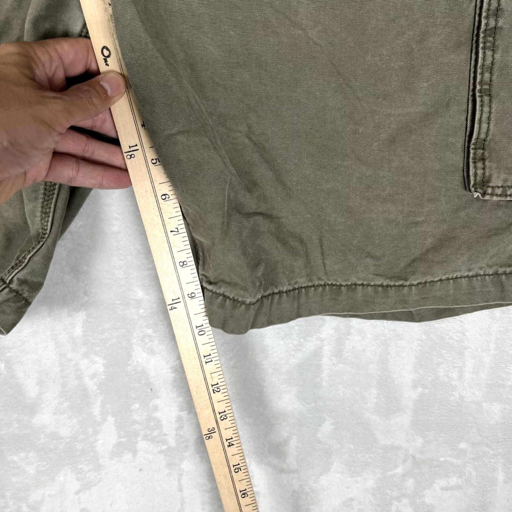 Carhartt VINTAGE Carhartt Cargo Shorts Mens 44 Green Canvas Relaxed Fit 10 Inseam Workwear READ Size US 44 / EU 60 - 2 Thumbnail
