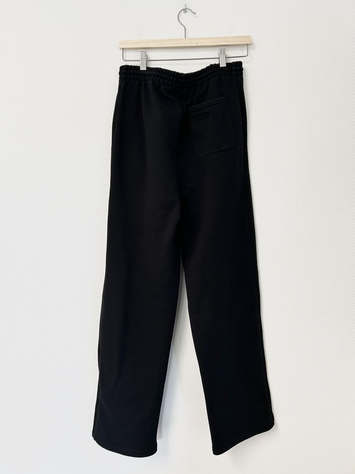 Vetements FW2021 Oversized Flared Rubber Logo Sweatpants Size US 32 / EU 48 - 3 Thumbnail