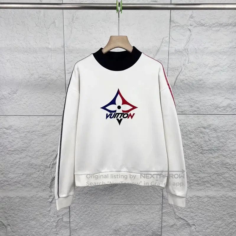 Louis Vuitton Women's White Knit Sweater .