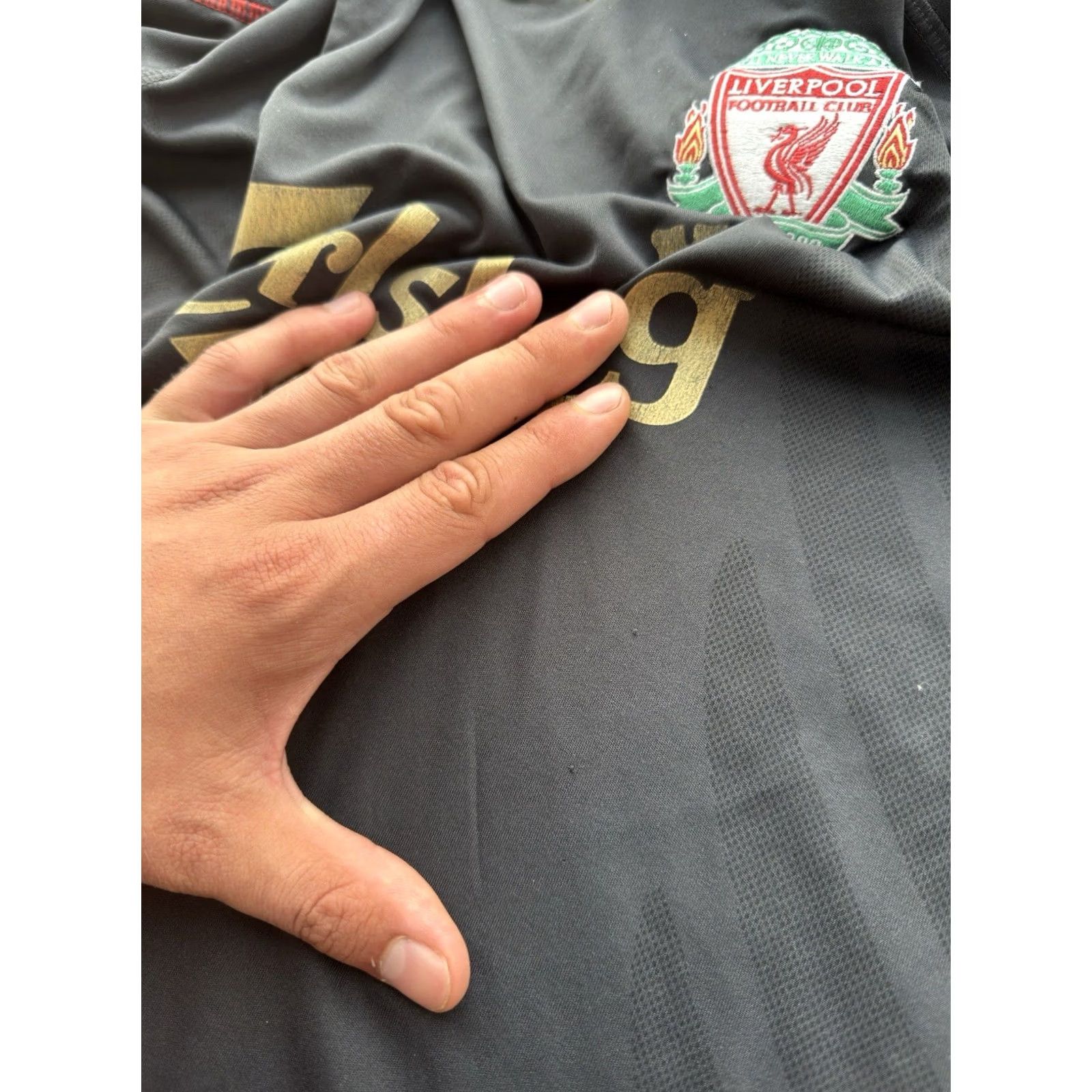 Adidas VINTAGE adidas Liverpool 2009/2010 AWAY FOOTBALL SHIRT JERSEY M MEN Black? Darc Grey Shirt Jersey? Size US M / EU 48-50 / 2 - 7 Thumbnail