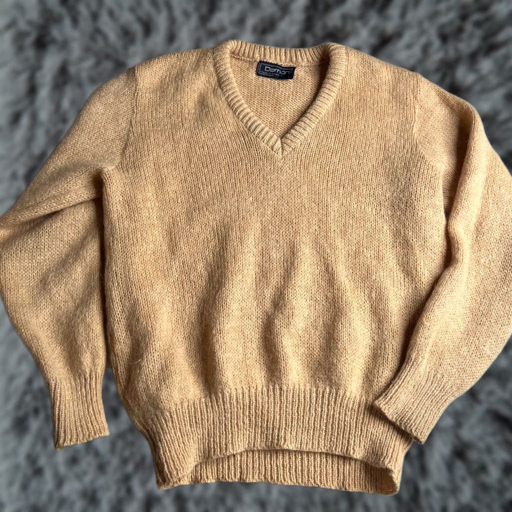 Vintage VINTAGE Damon Mohair Blend V-Neck Sweater Mens Large Camel Tan Beige 1970s Made in USA Size US L / EU 52-54 / 3 - 1 Thumbnail