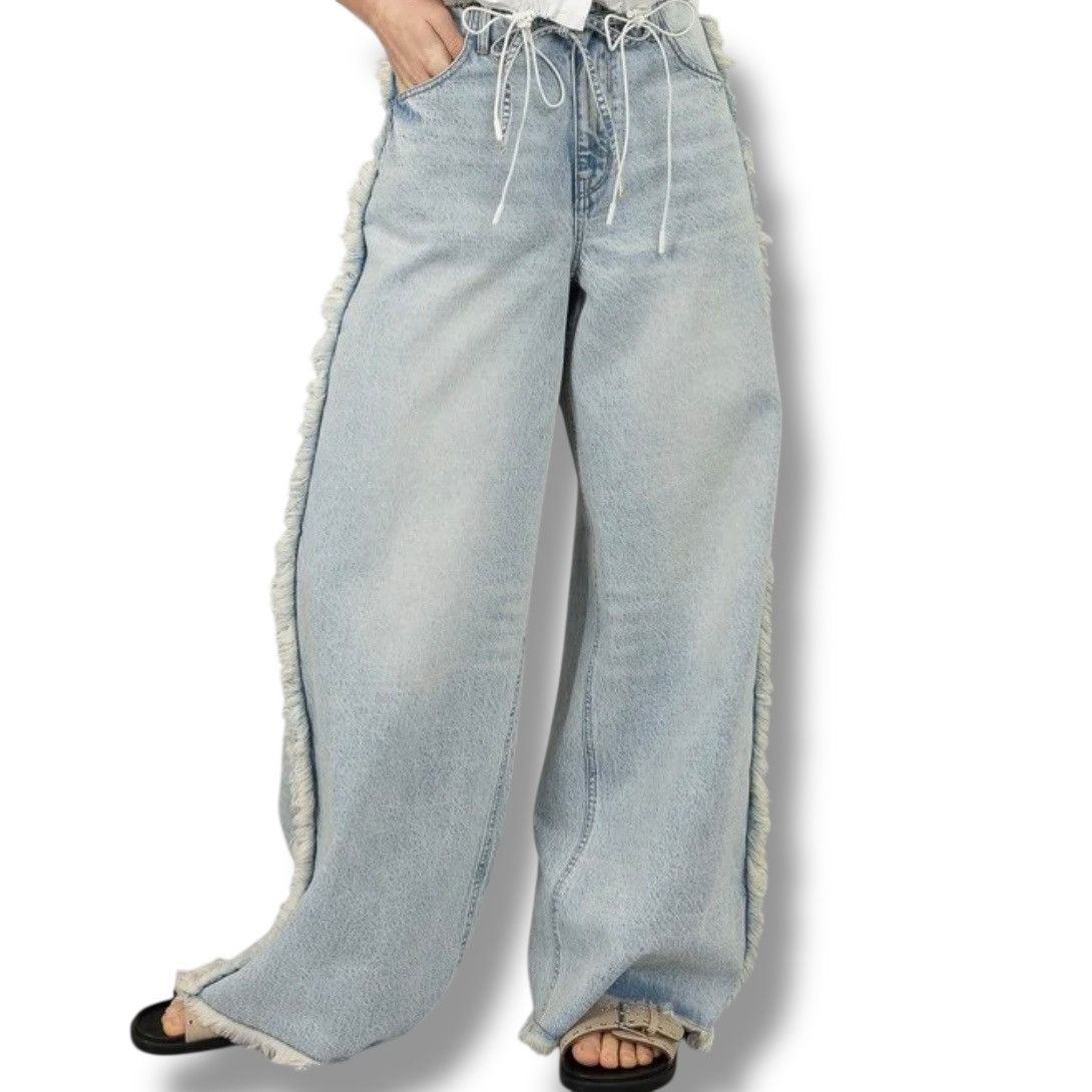 Divided Divided frayed waist and seam baggy jeans Size 30" / US 8 / IT 44 - 1 Thumbnail