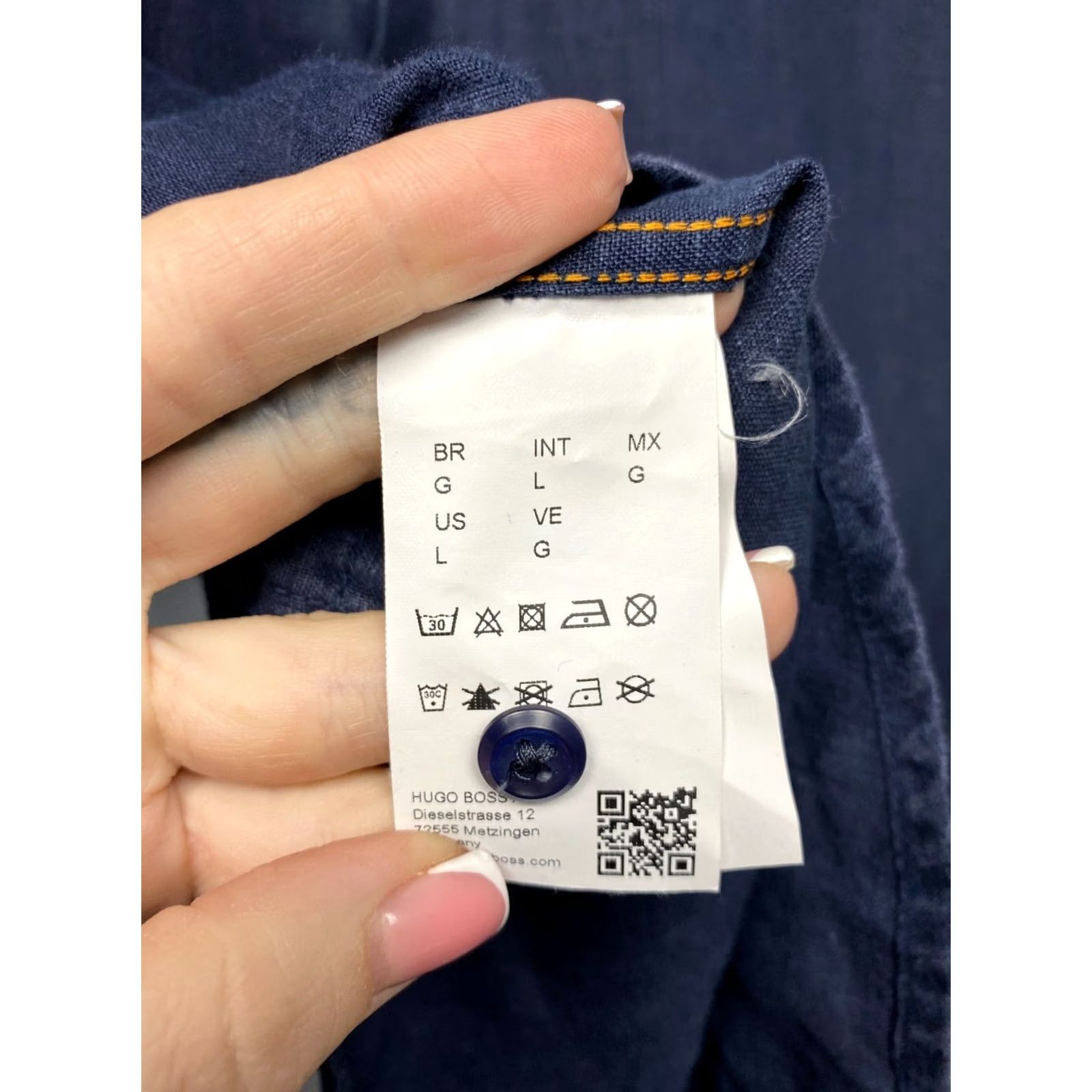 Hugo Boss HUGO BOSS Linen Long Sleeve Shirt Mens L Blue Button-Up Shirt Size US L / EU 52-54 / 3 - 5 Thumbnail