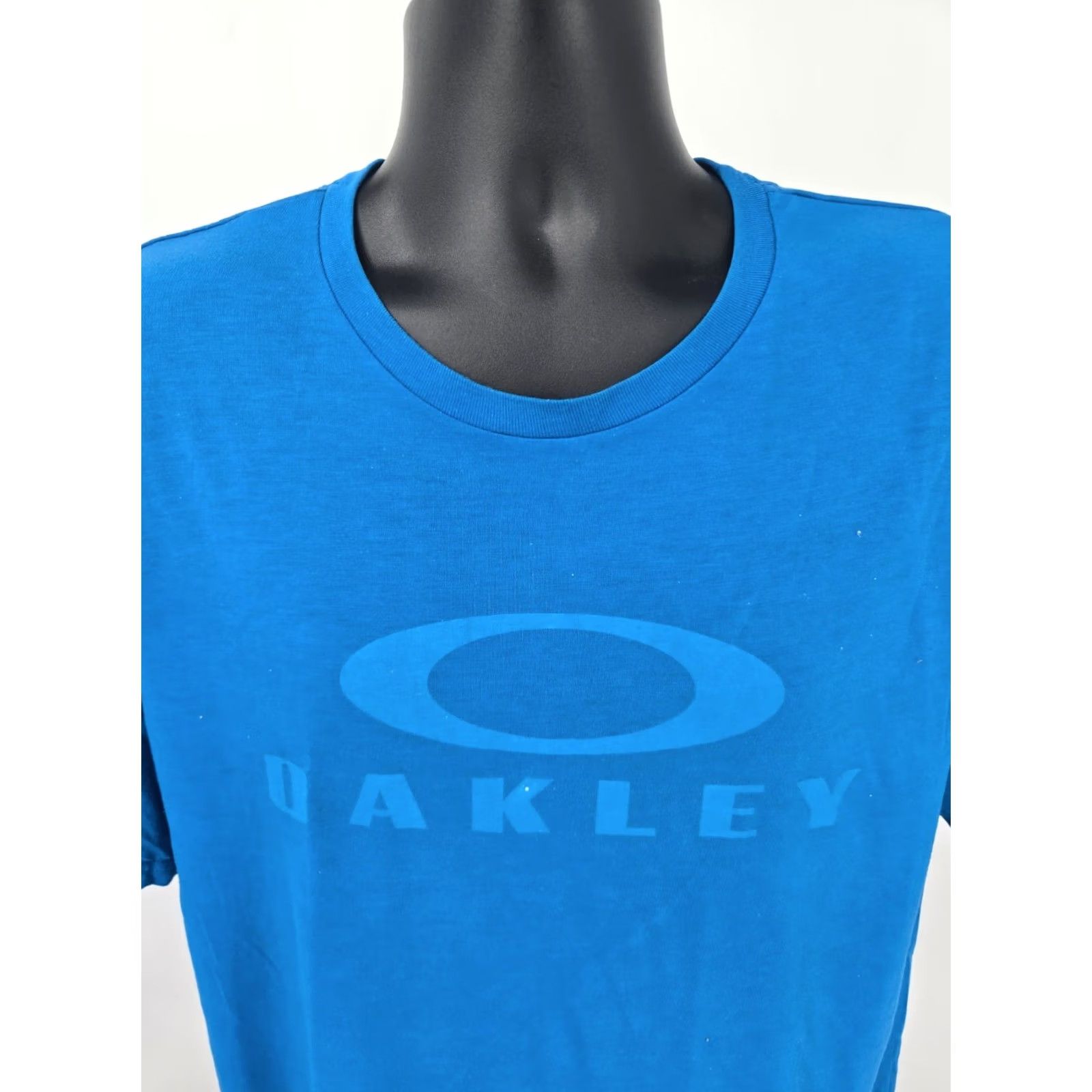 Oakley Oakley T-shirt Adult XL Blue Crew Neck 100% Cotton Golf Golfer Outdoor Men Logo Short Sleeve Vintage: No Size US XL / EU 56 / 4 - 6 Thumbnail