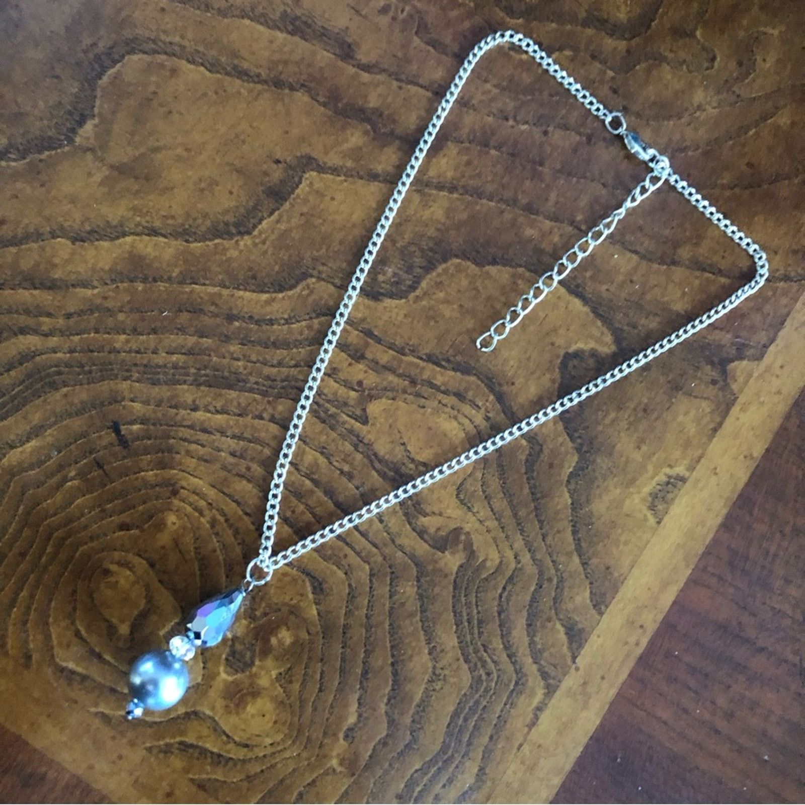 Handmade Handcrafted faceted glass crystal and pearl drop necklace Size ONE SIZE - 10 Thumbnail