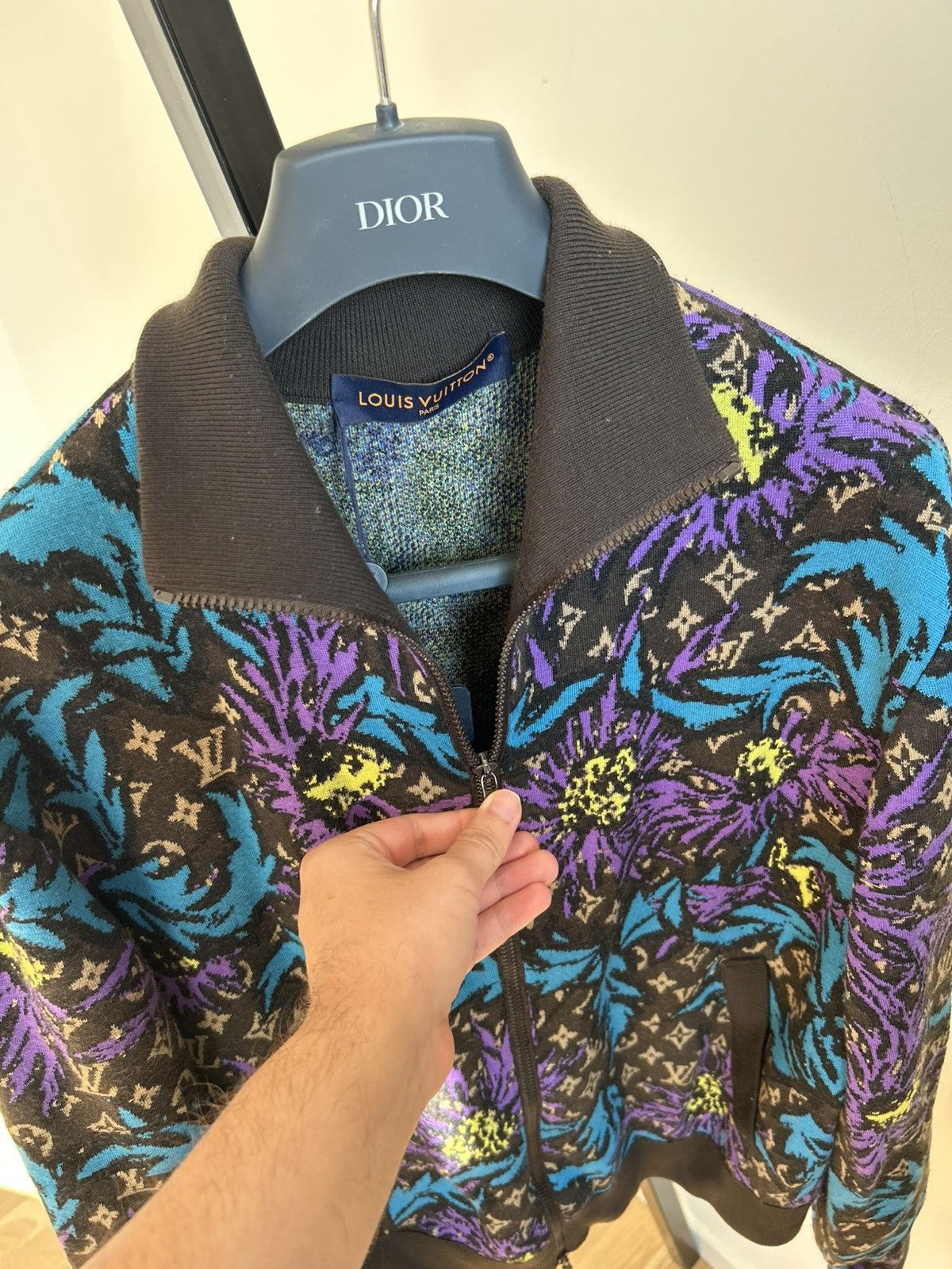 Louis Vuitton Monogram thistle zip through jacket Size US M / EU 48-50 / 2 - 13 Thumbnail