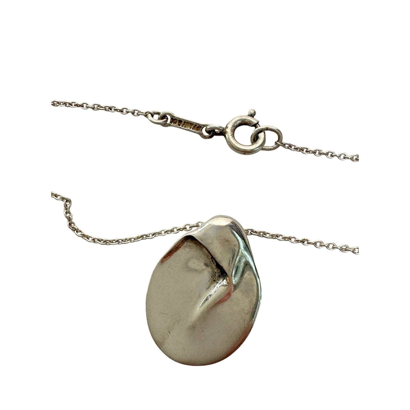 Tiffany & Co. Tiffany & Co Elsa Peretti Madonna Necklace - 16" Size ONE SIZE - 5 Thumbnail