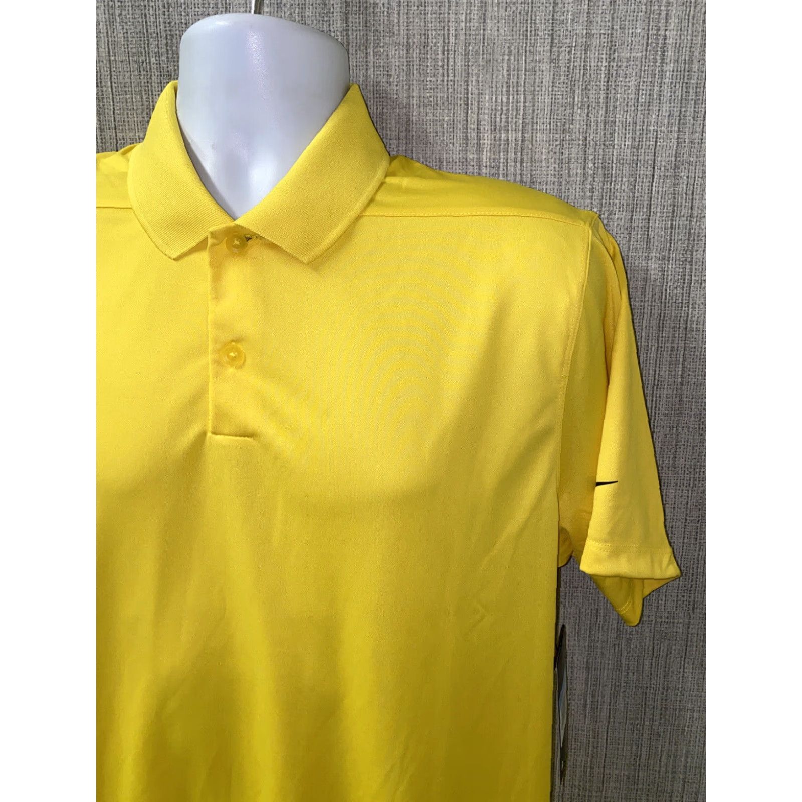 Nike Nike Golf Dry Victory Polo Sz Medium 100% Authentic 891881 703 NWT Size US M / EU 48-50 / 2 - 2 Thumbnail