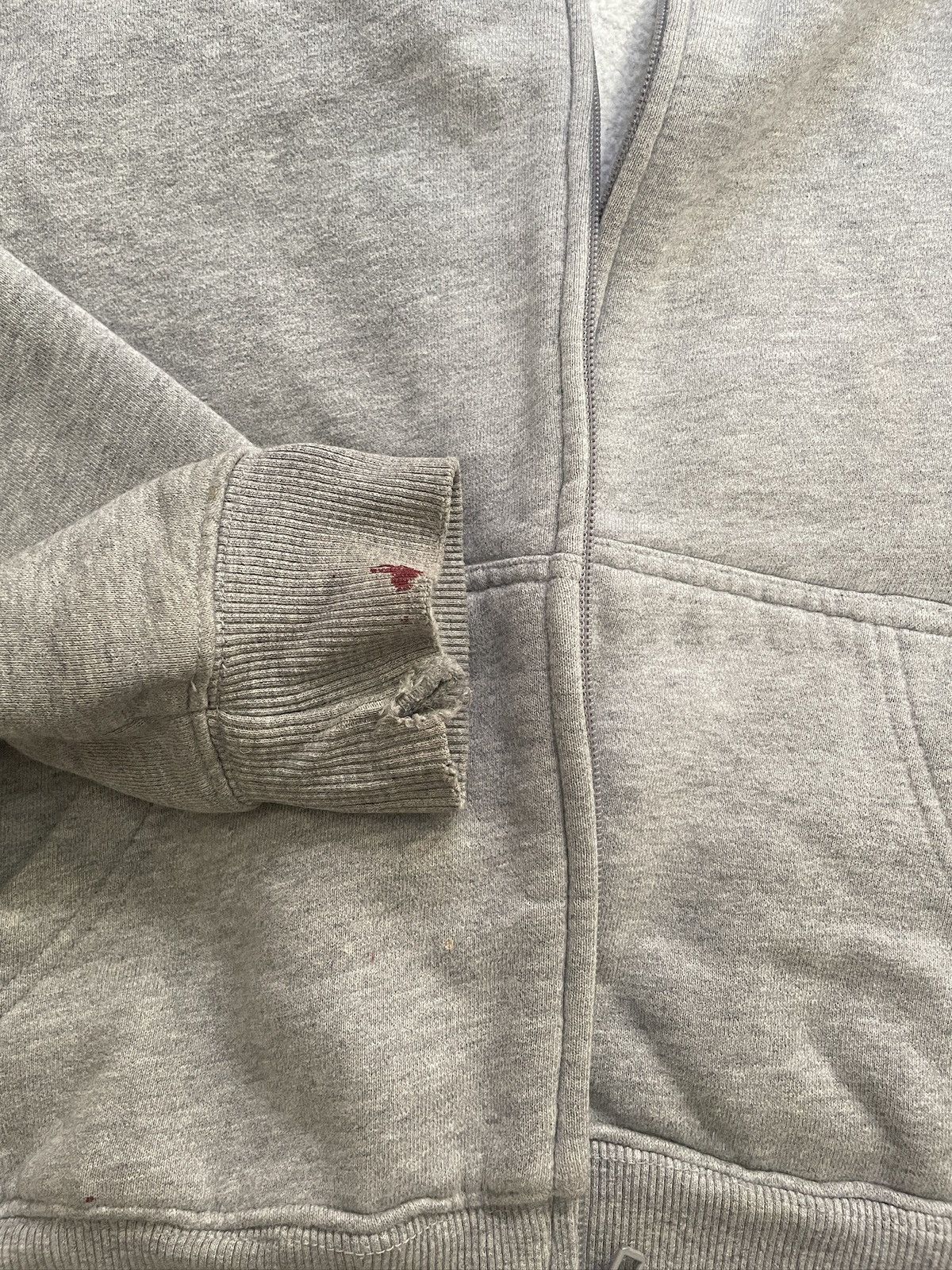 Aritzia Aritzia TNA Cropped Grey Zip-Up XS Cozy Fleece Size XS / US 0-2 / IT 36-38 - 3 Thumbnail