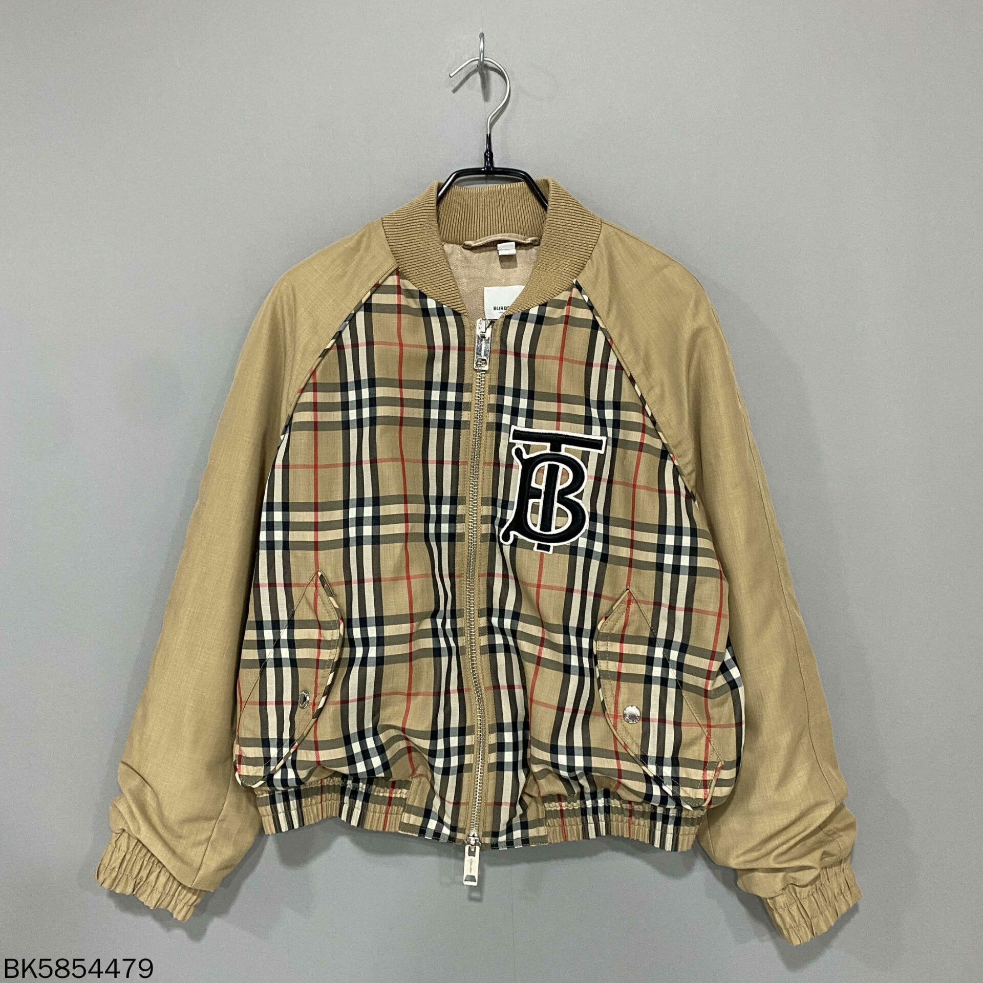 Burberry Burberry Plaid Logo Patchwork Coat Size XS / US 0-2 / IT 36-38 - 1 Thumbnail