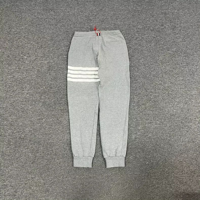 Thom Browne Thom Browne size1 Casual jeans Size US 26 / EU 42 - 1 Thumbnail