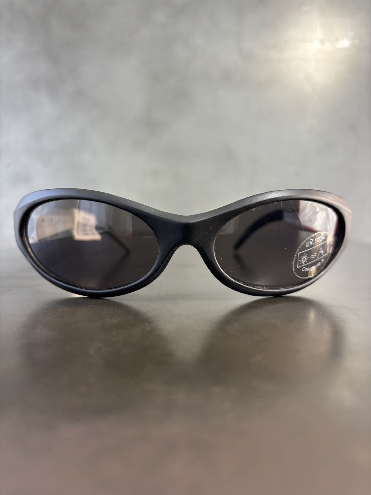 Japanese Brand × Vintage 2000s Rebell Sporty Sunglasses Diesel Look Vintage Y2K Cutie Size ONE SIZE - 8 Thumbnail