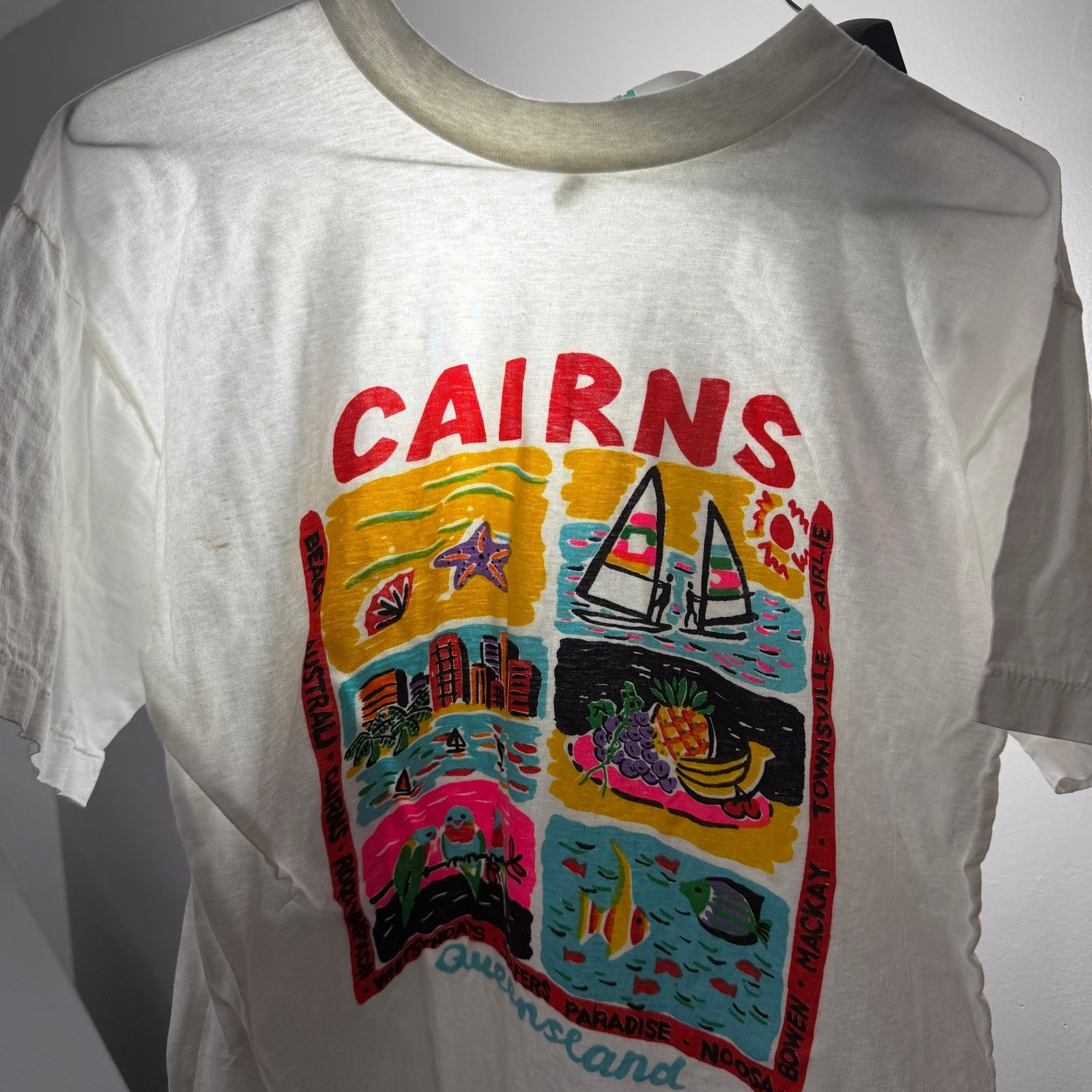 Vintage Vintage Cairns Australia Shirt Size XL White 90s Paper Thin Size US XL / EU 56 / 4 - 1 Thumbnail
