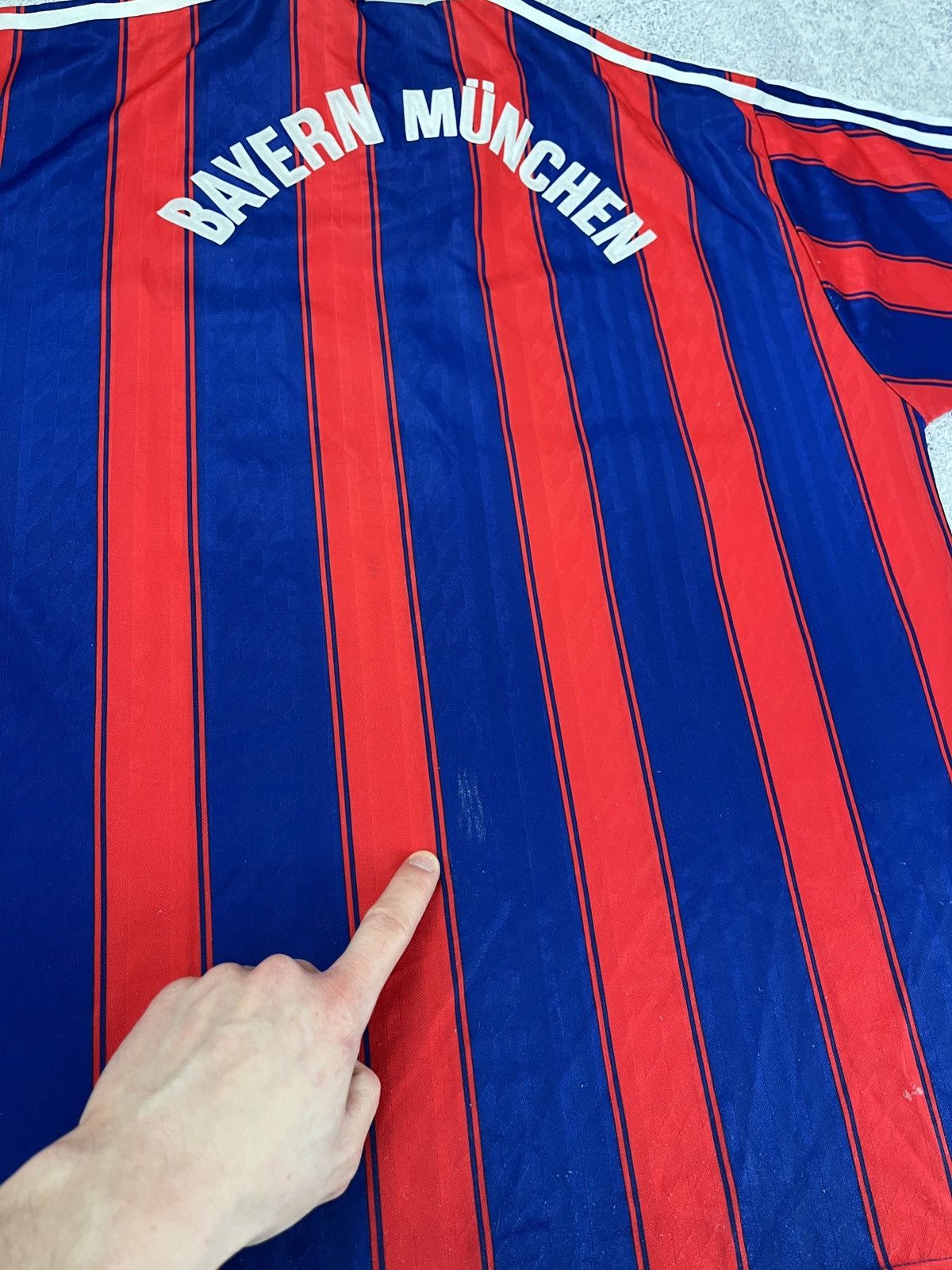 Adidas Vintage Adidas Bayern Munich 1995/96 Home Socer Jersey Rare Size US L / EU 52-54 / 3 - 22 Thumbnail