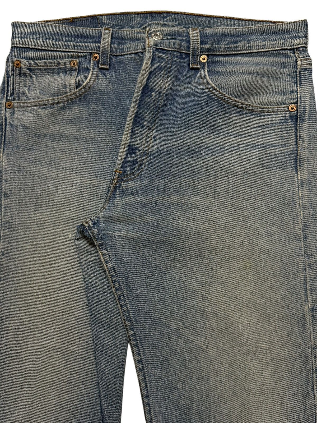 Levi's Vintage 90s Levis 501 Light Wash Faded Distress Straight Leg Size US 32 / EU 48 - 3 Thumbnail