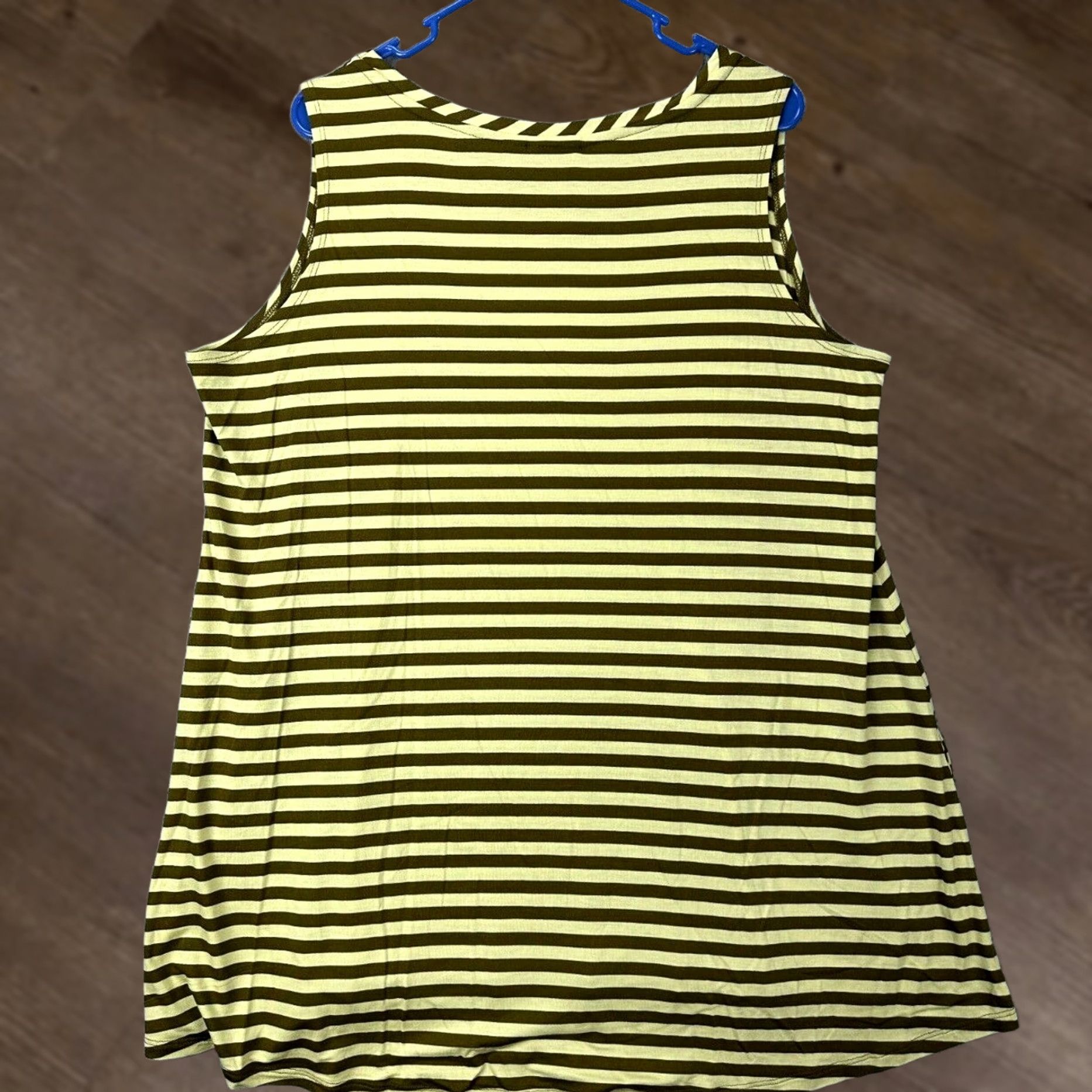 Vintage LOGO Lori Goldstein Shirt Tank Top Womens 1X Plus Yellow Striped Sleeveless Crew Neck NEW Size XL / US 12-14 / IT 48-50 - 1 Thumbnail